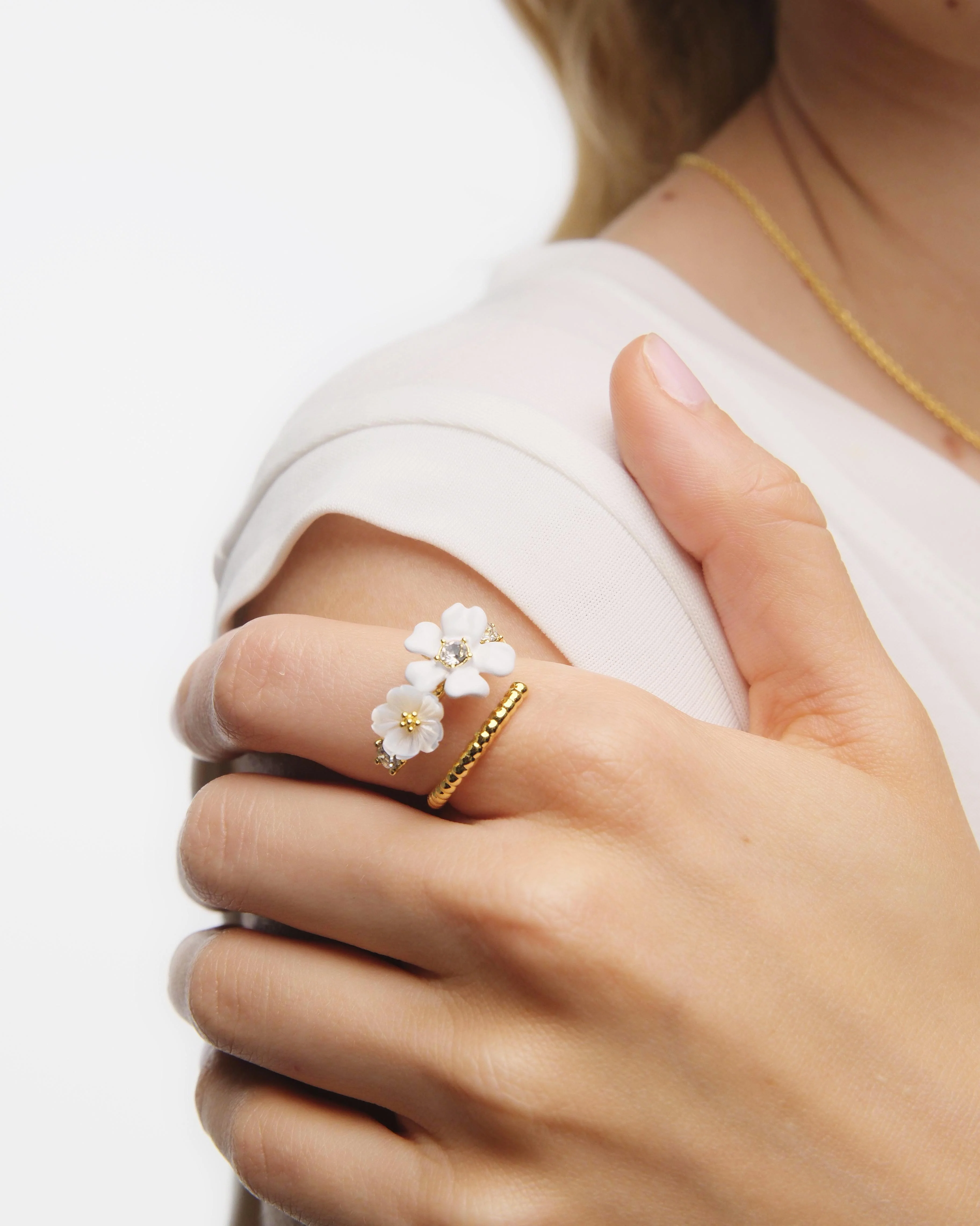 Bague ajustable jasmin officinal blanc et cristal facetté - Image 3