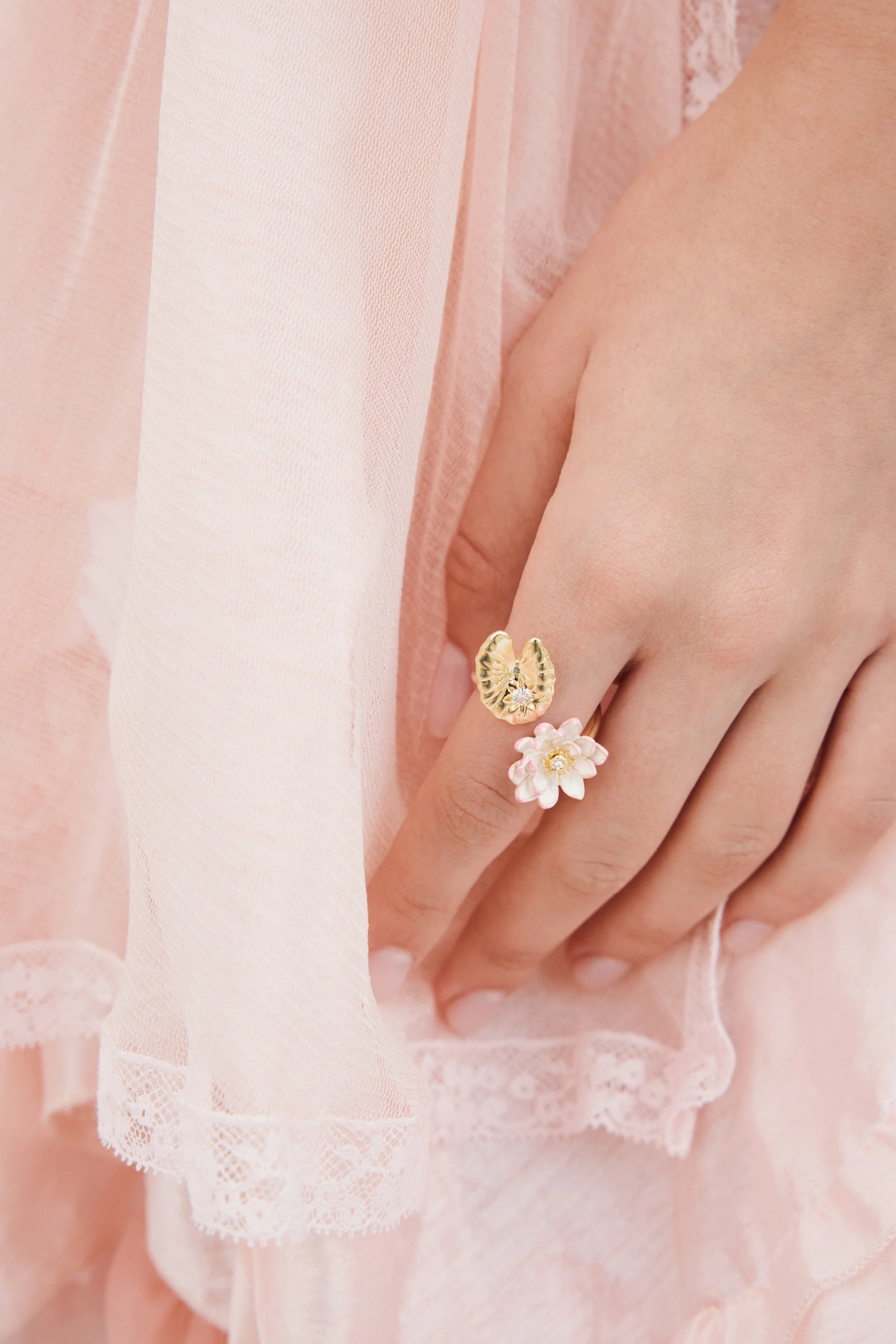 Bague ajustable nymphéa rose et lotus doré - Image 2