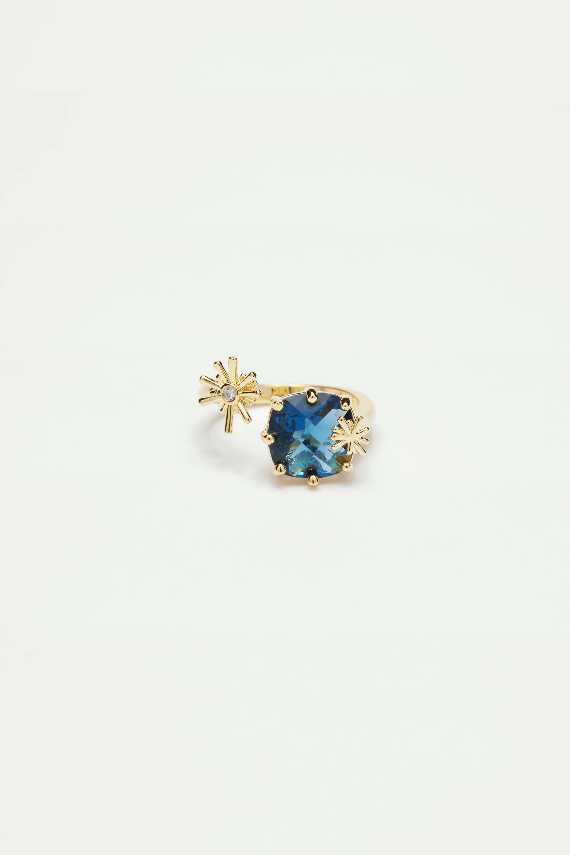 Bague ajustable toi et moi étoiles dorées et pierre carrée - Image 3