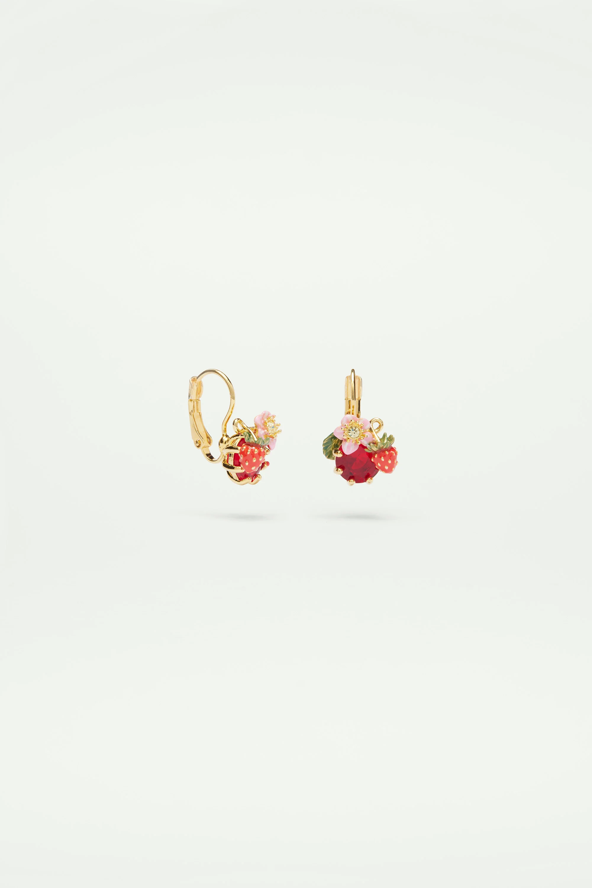 Boucles d’oreilles dormeuses fraise des bois et pierre rouge - Image 5