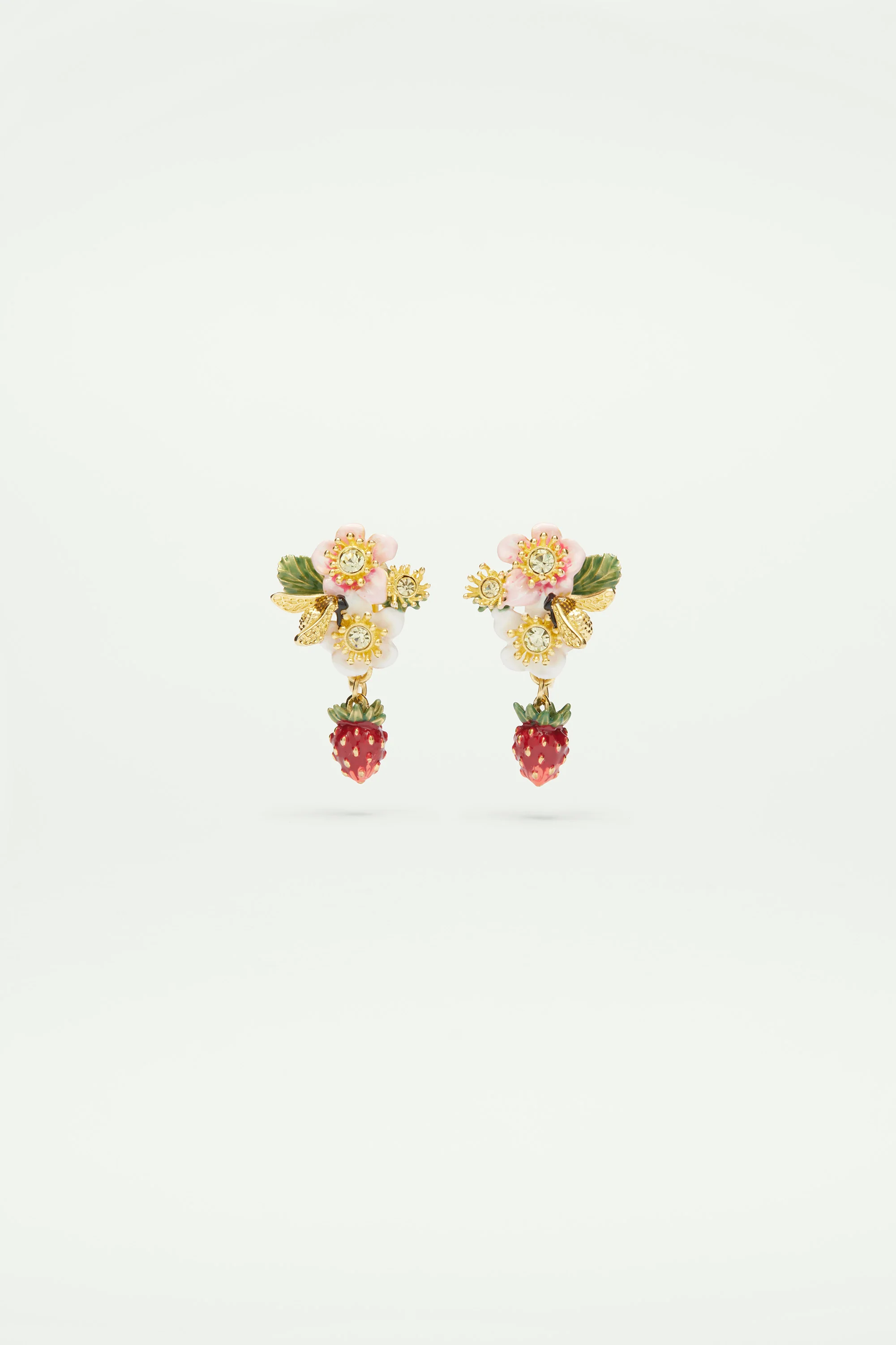 Boucles d’oreilles fraise des bois et fleurs de fraisiers - Image 3