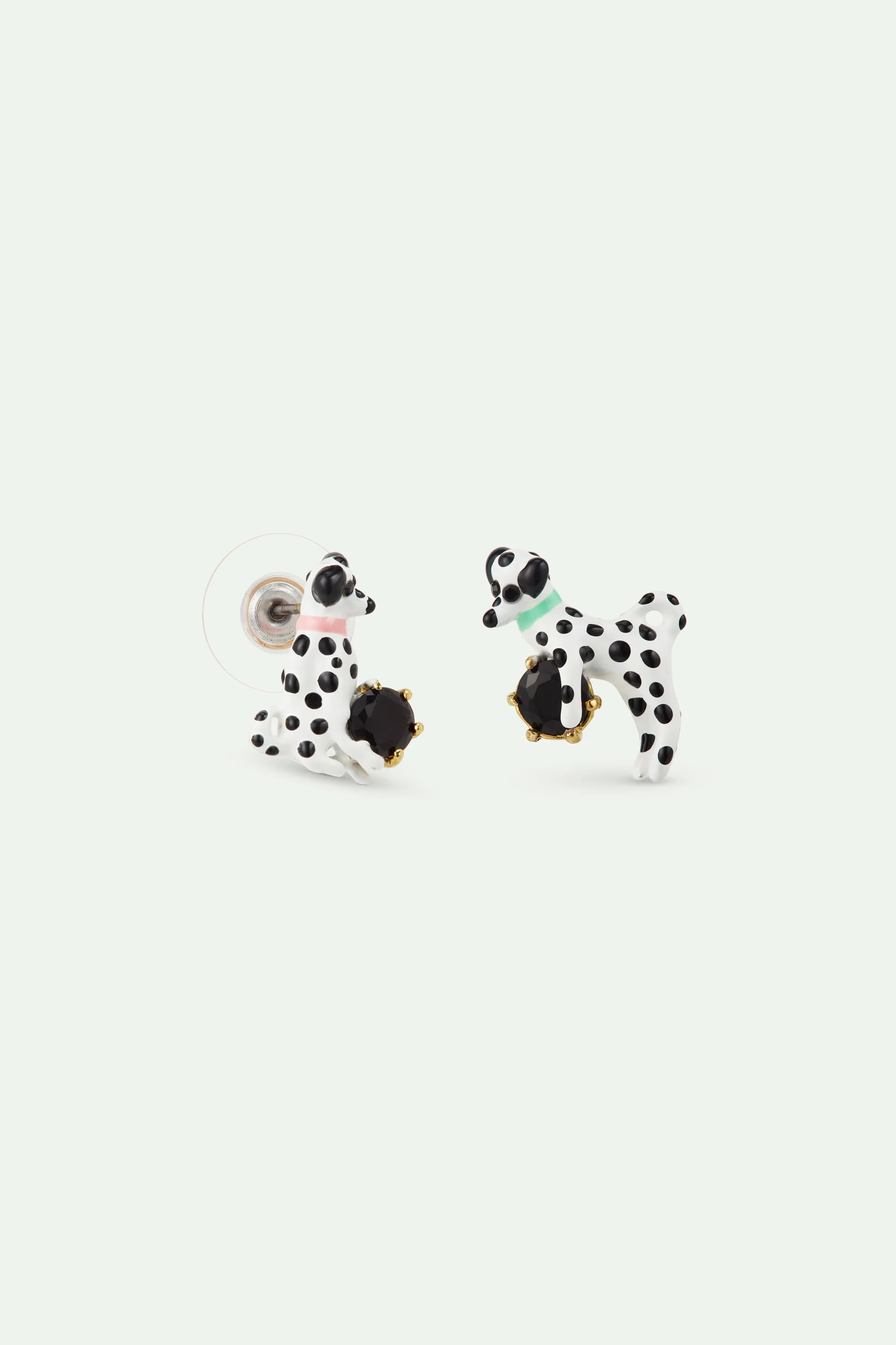 Boucles d’oreilles tiges asymétriques dalmatien et pierre ronde facettée noire - Image 3