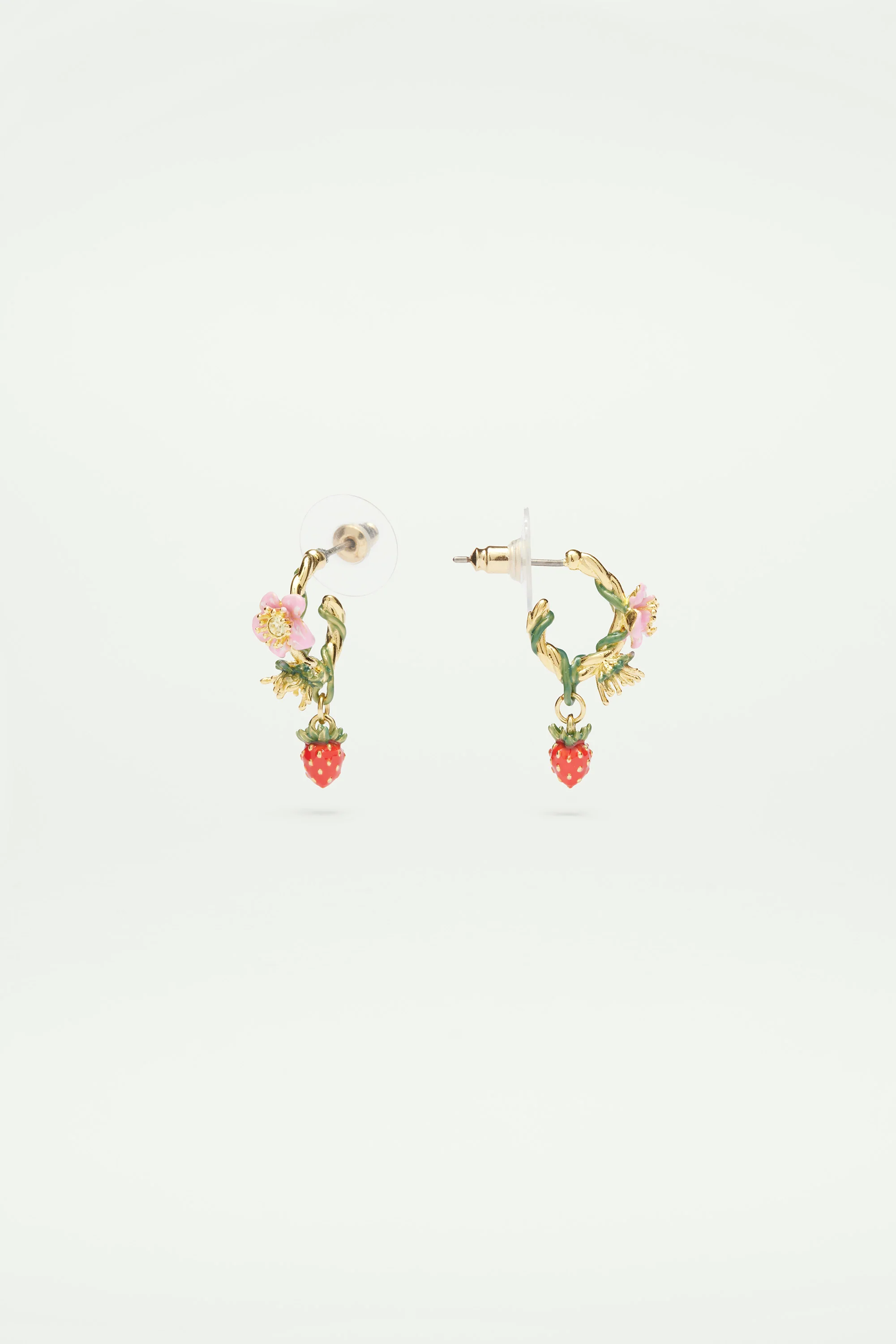 Boucles d’oreilles tiges créoles fraise des bois - Image 3