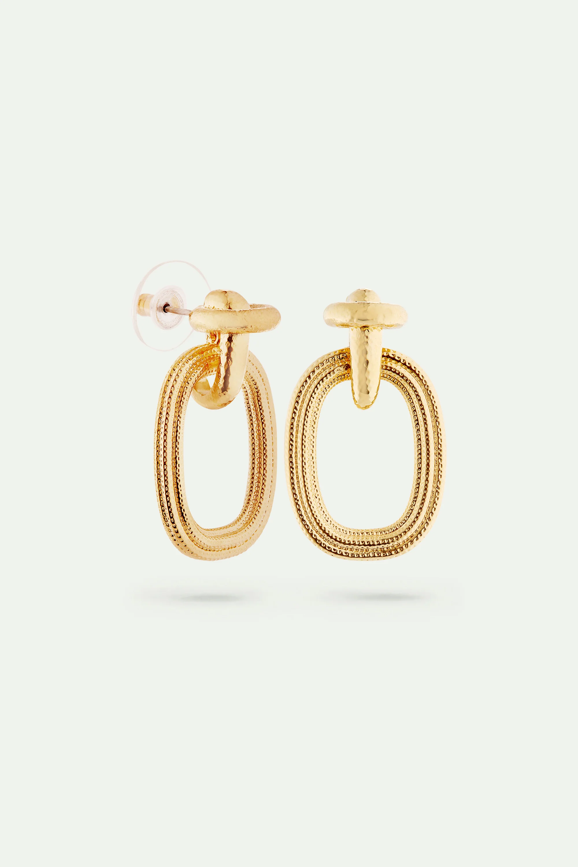 Boucles d'oreilles dorées duo de textures - Image 3