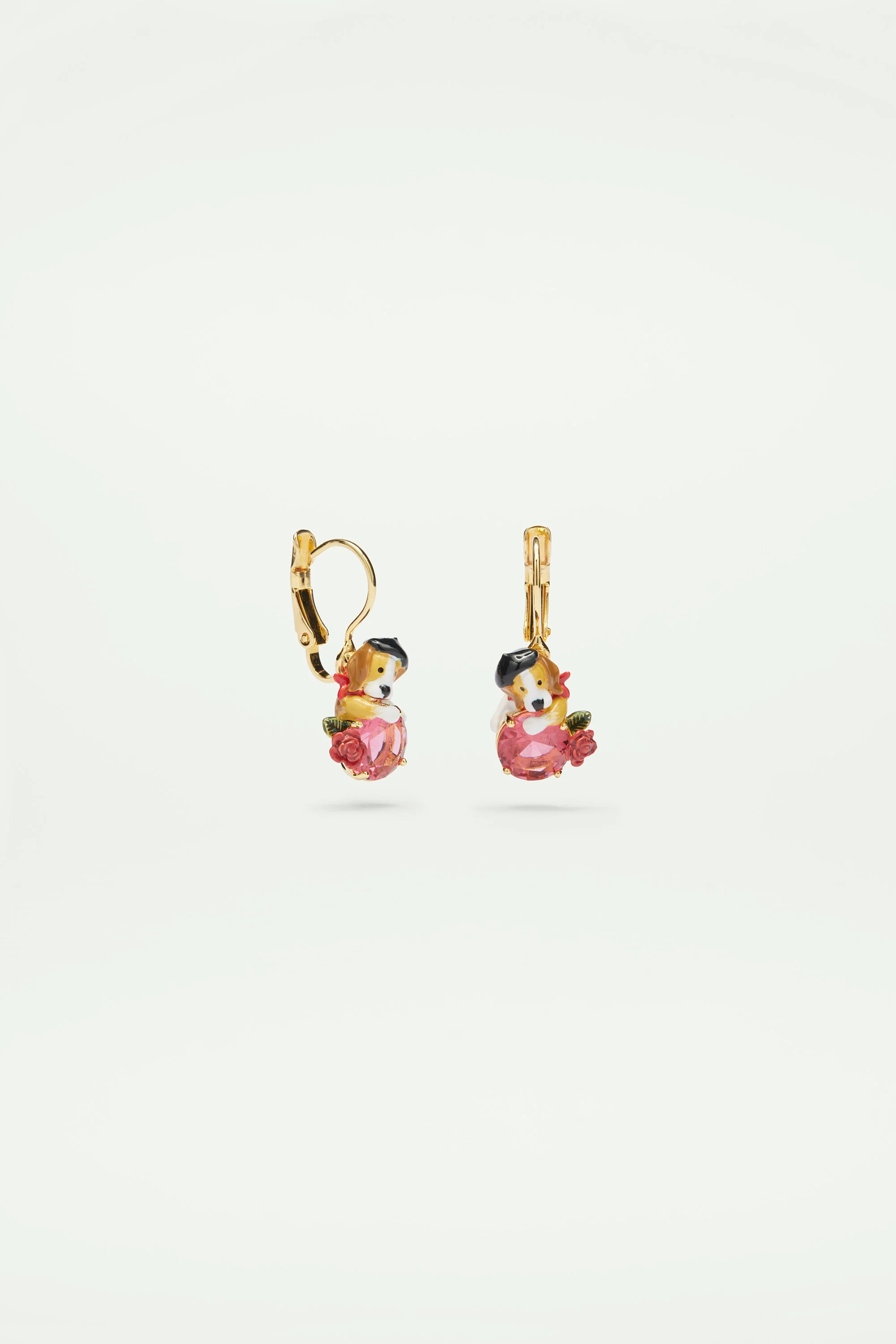 Boucles d'oreilles dormeuses beagle et pierre en verre taillé rose - Image 3