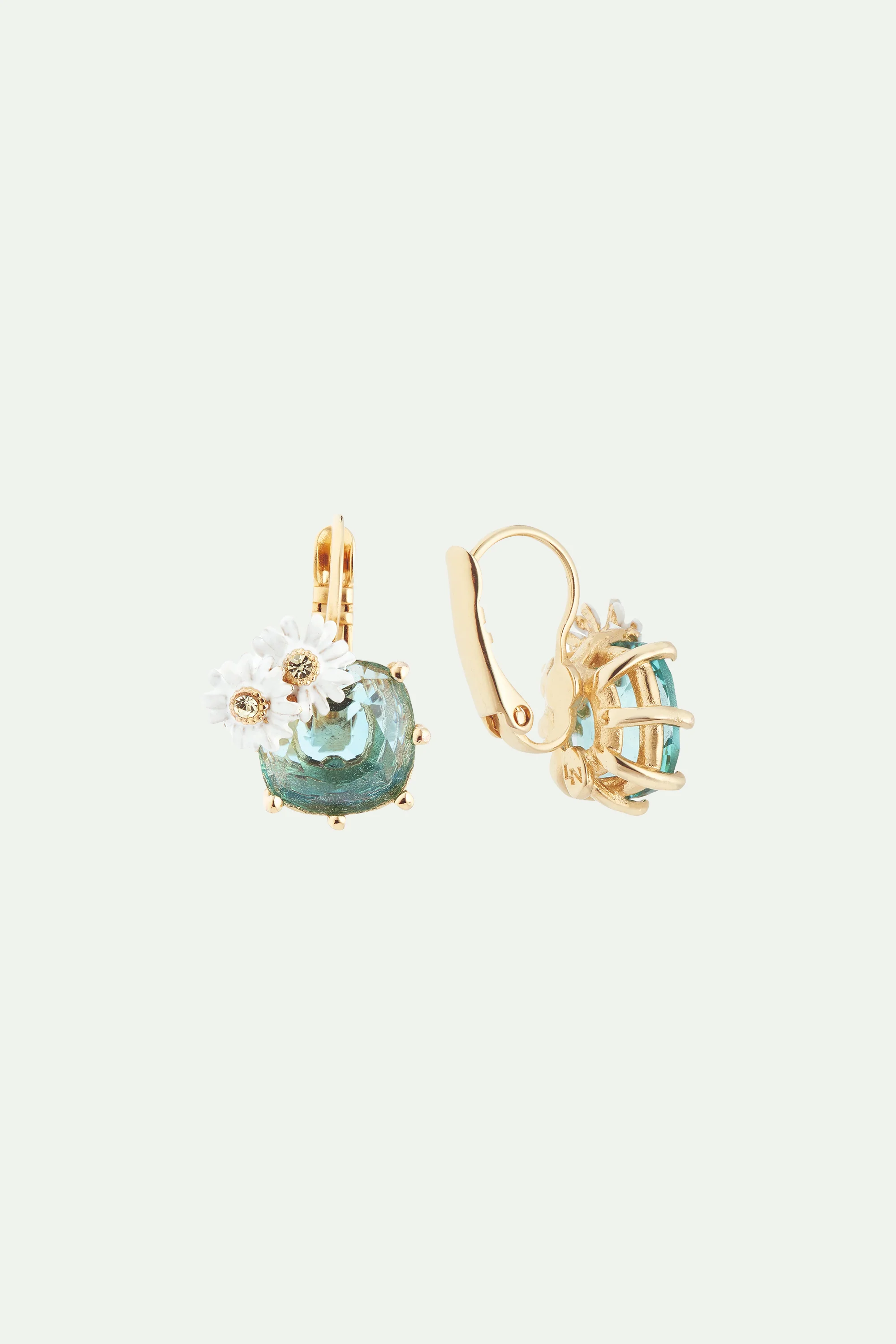 Boucles d'oreilles dormeuses parterre de marguerites - Image 4