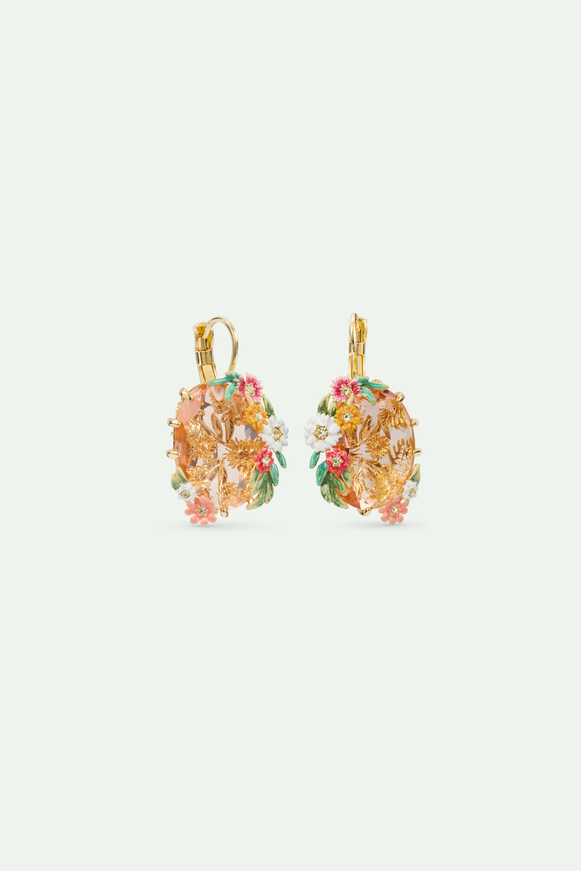 Boucles d'oreilles dormeuses pierre facettée rose ovale, fleurs de zinnias et de pâquerettes - Image 2