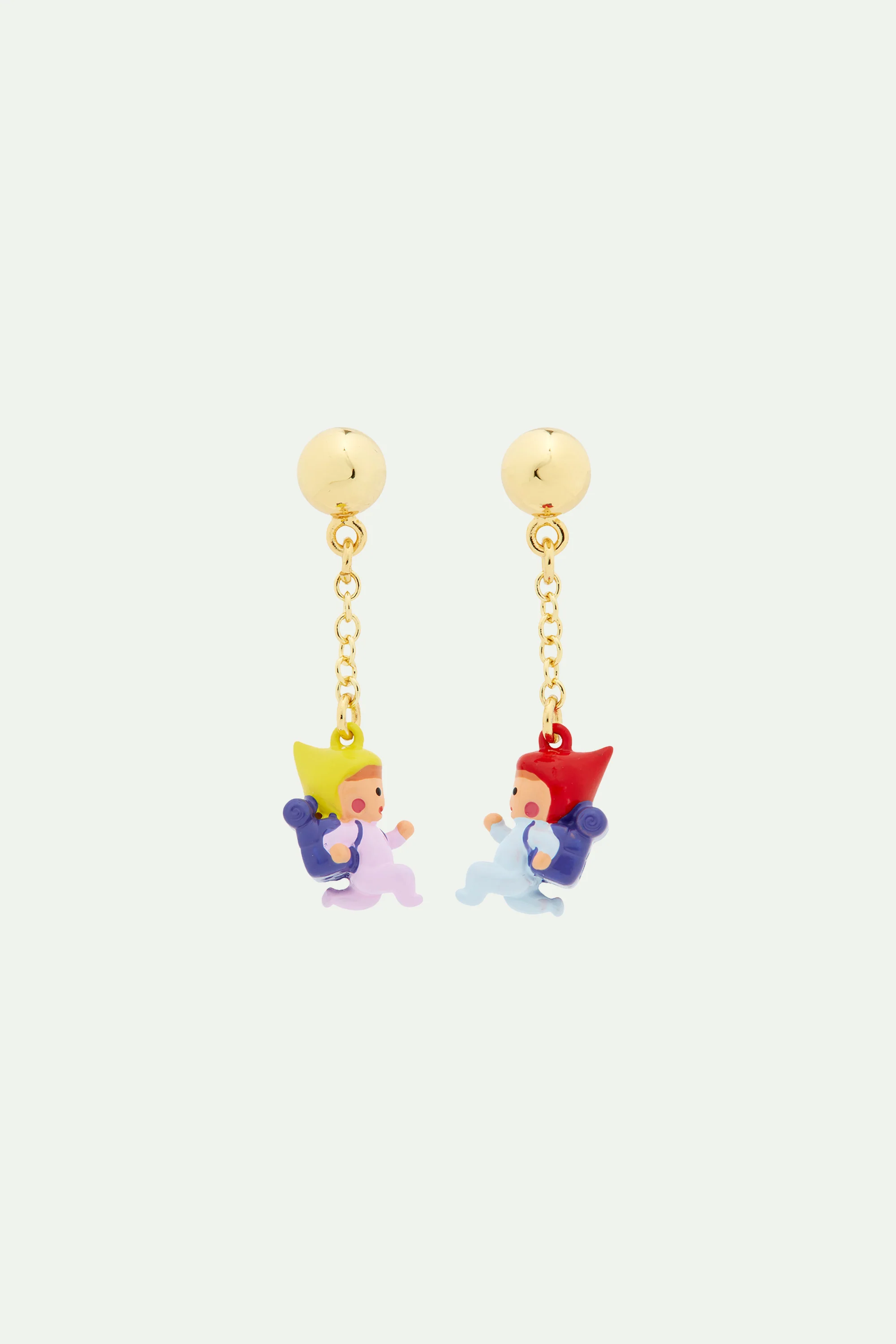 Boucles d'oreilles enfant nain de jardin en randonnée