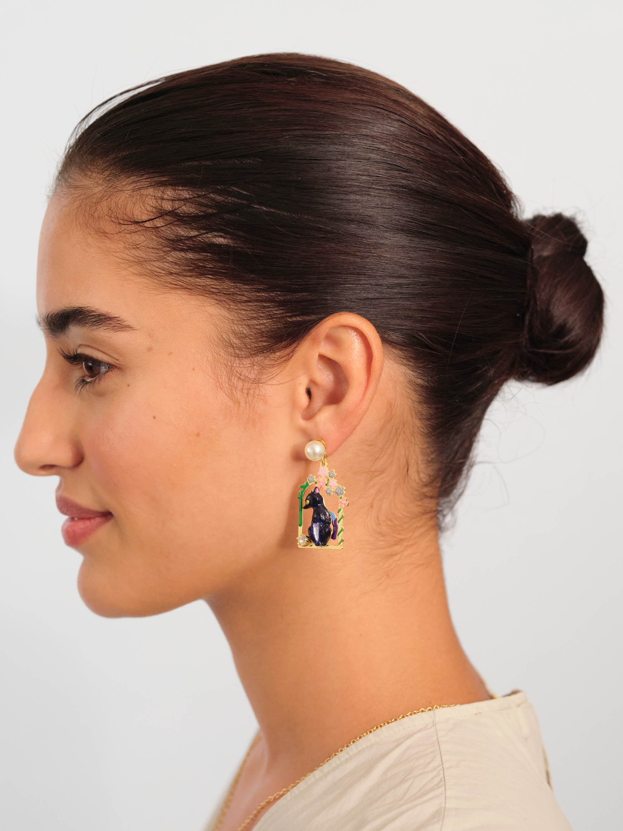 Boucles d'oreilles le petit chaperon rouge, le grand méchant loup et perle - Image 3