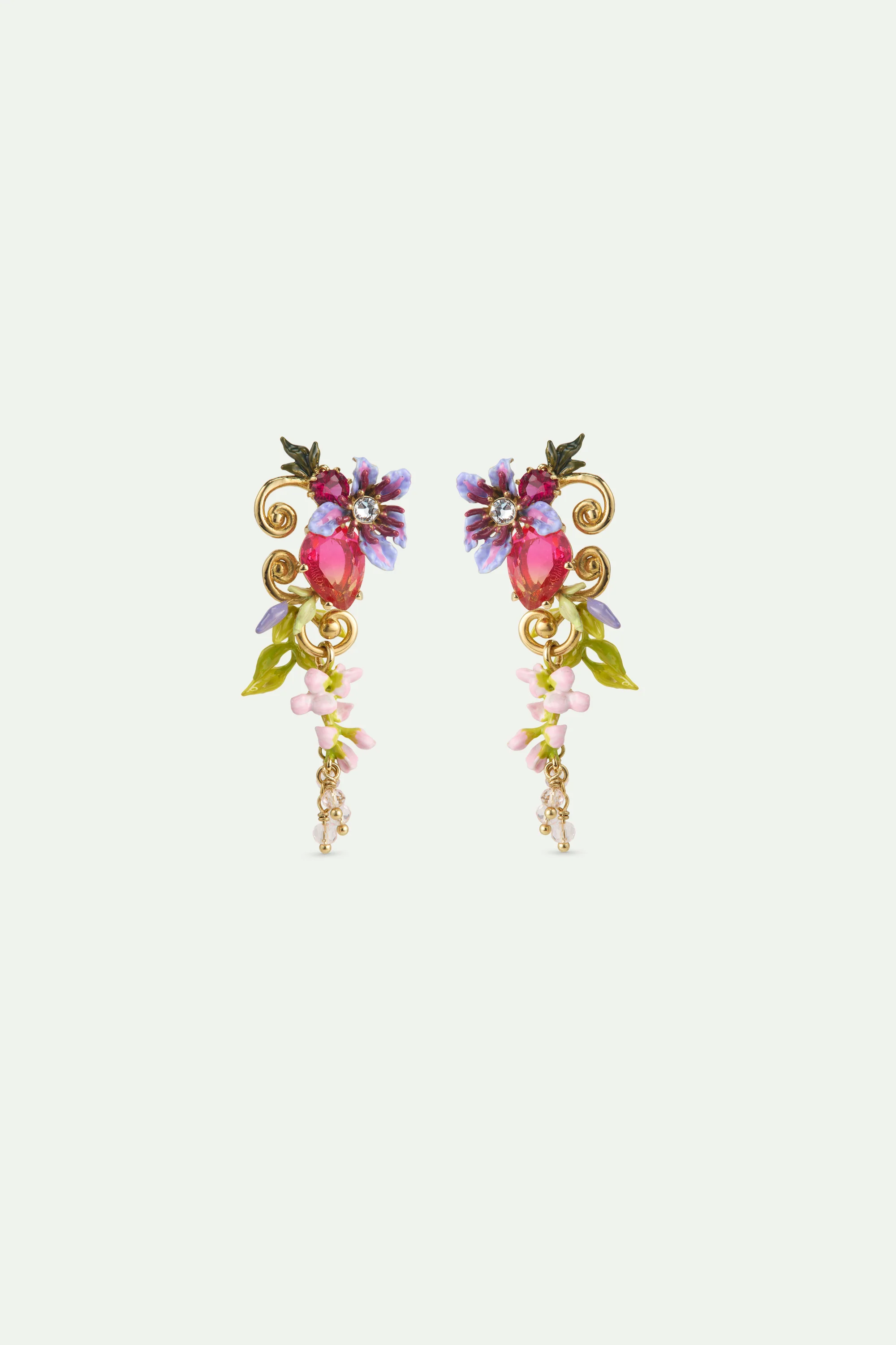 Boucles d'oreilles pendantes pierre rose, fleurs et glycine sur arabesque dorée