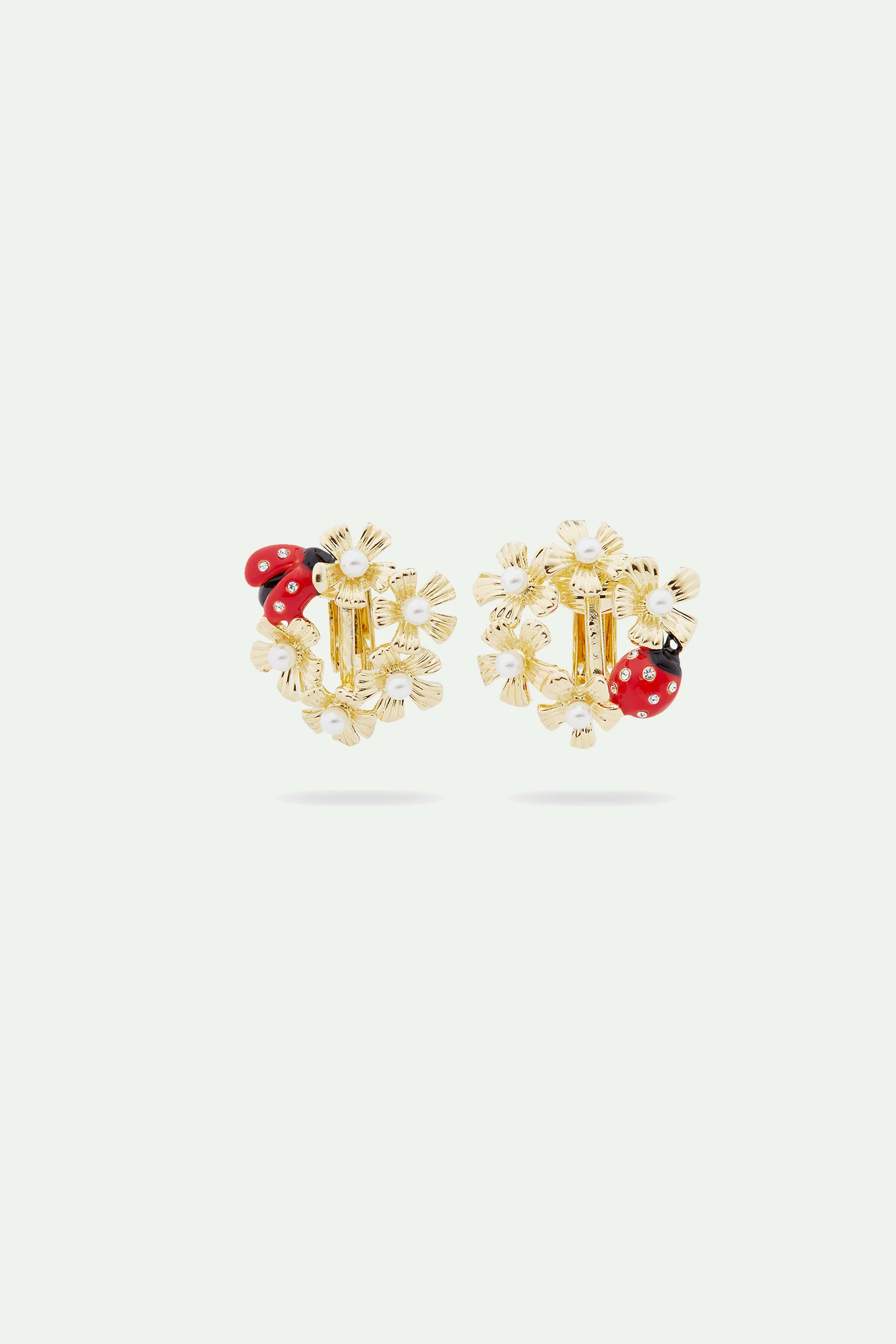 Boucles d'oreilles tiges asymétriques auréole d'anémones et coccinelle - Image 3