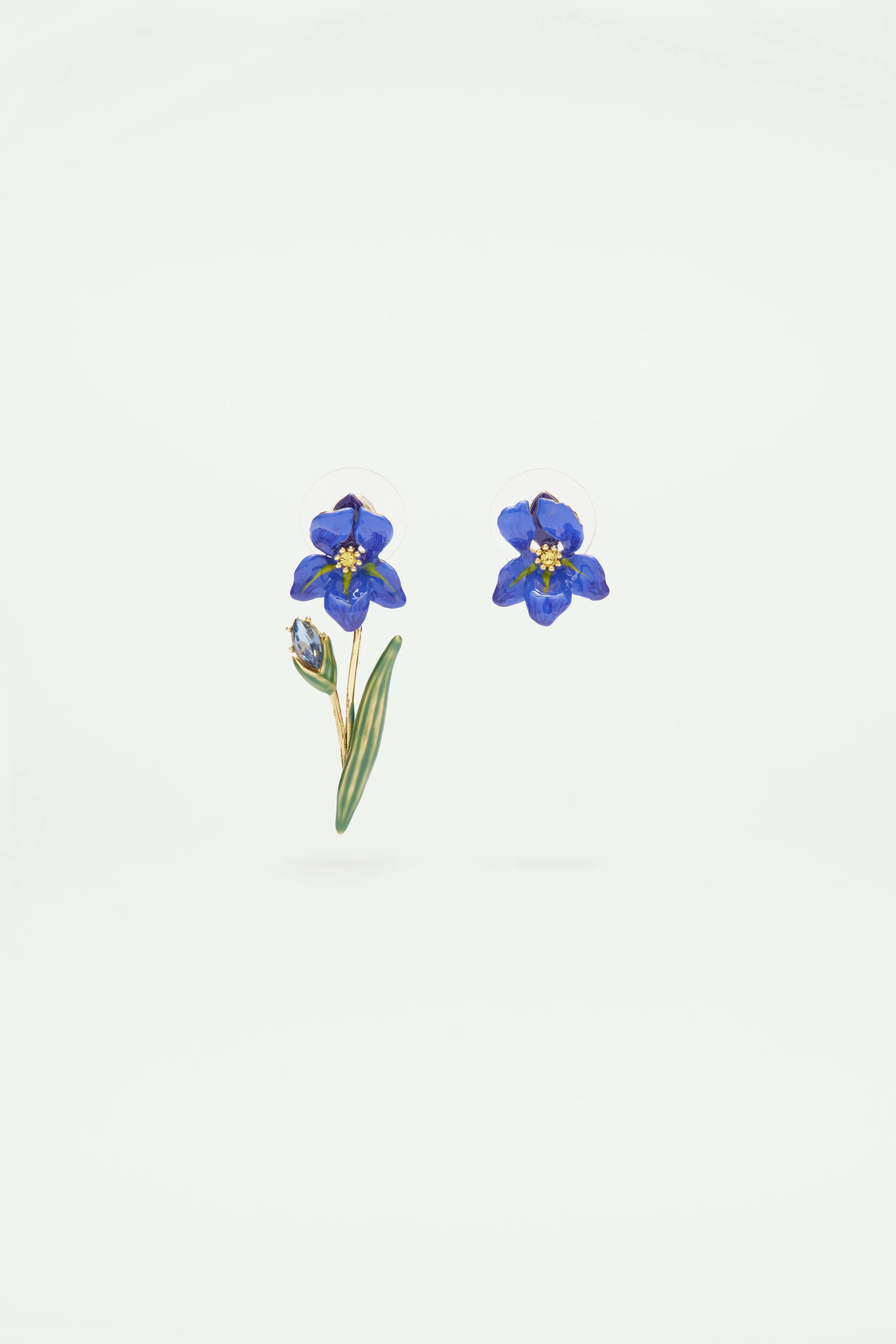 Boucles d'oreilles tiges asymétriques Iris de Sibérie