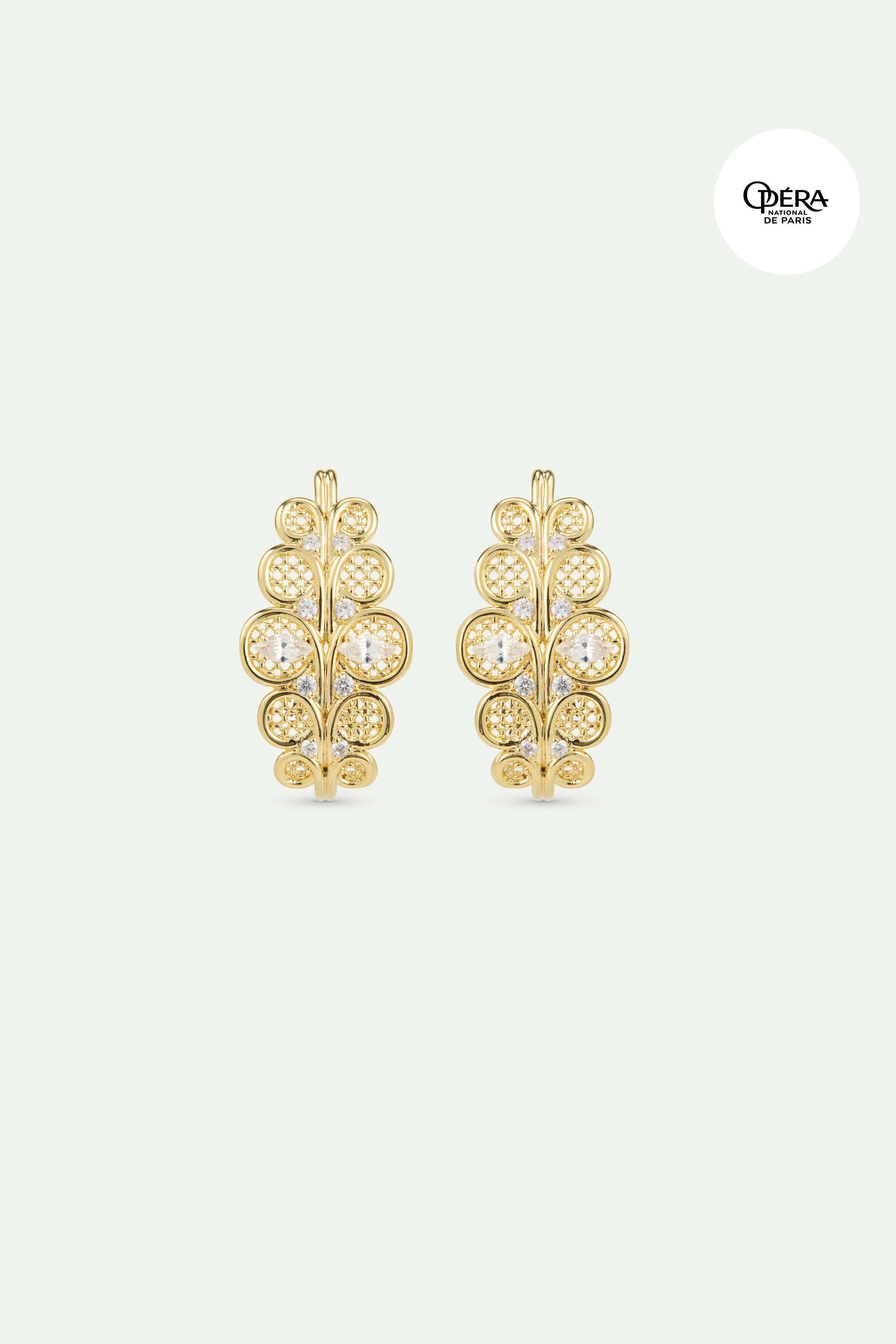 Boucles d'oreilles tiges créoles dorées en filigrane et cristaux