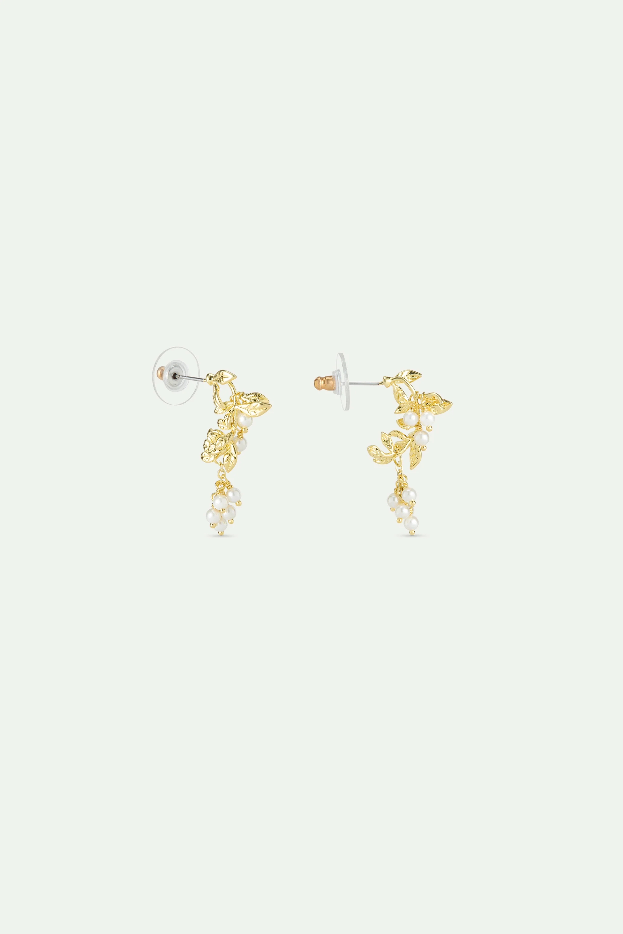 Boucles d'oreilles tiges dorées et blanches arche de laurier et perles de culture - Image 3
