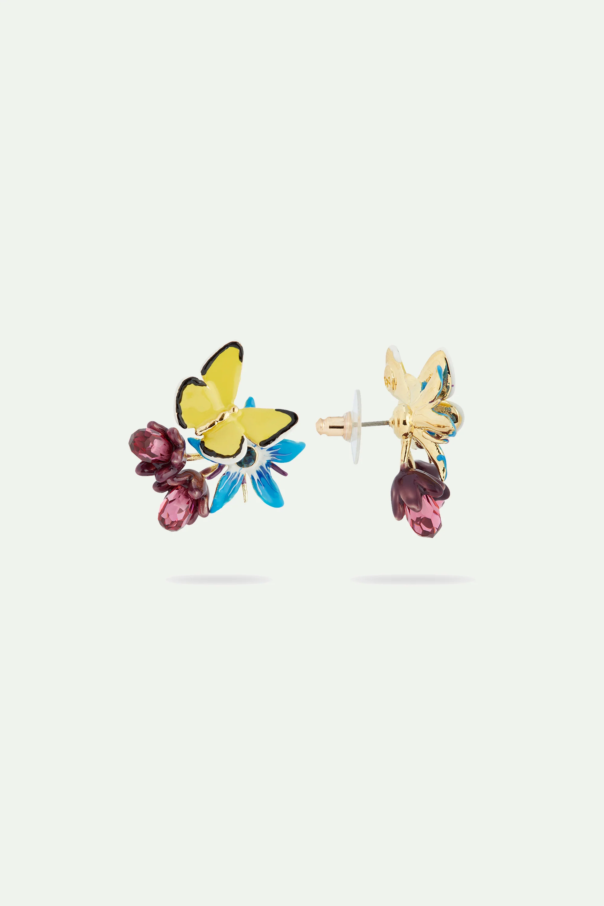 Boucles d'oreilles tiges fleur bleue et papillon jaune - Image 2