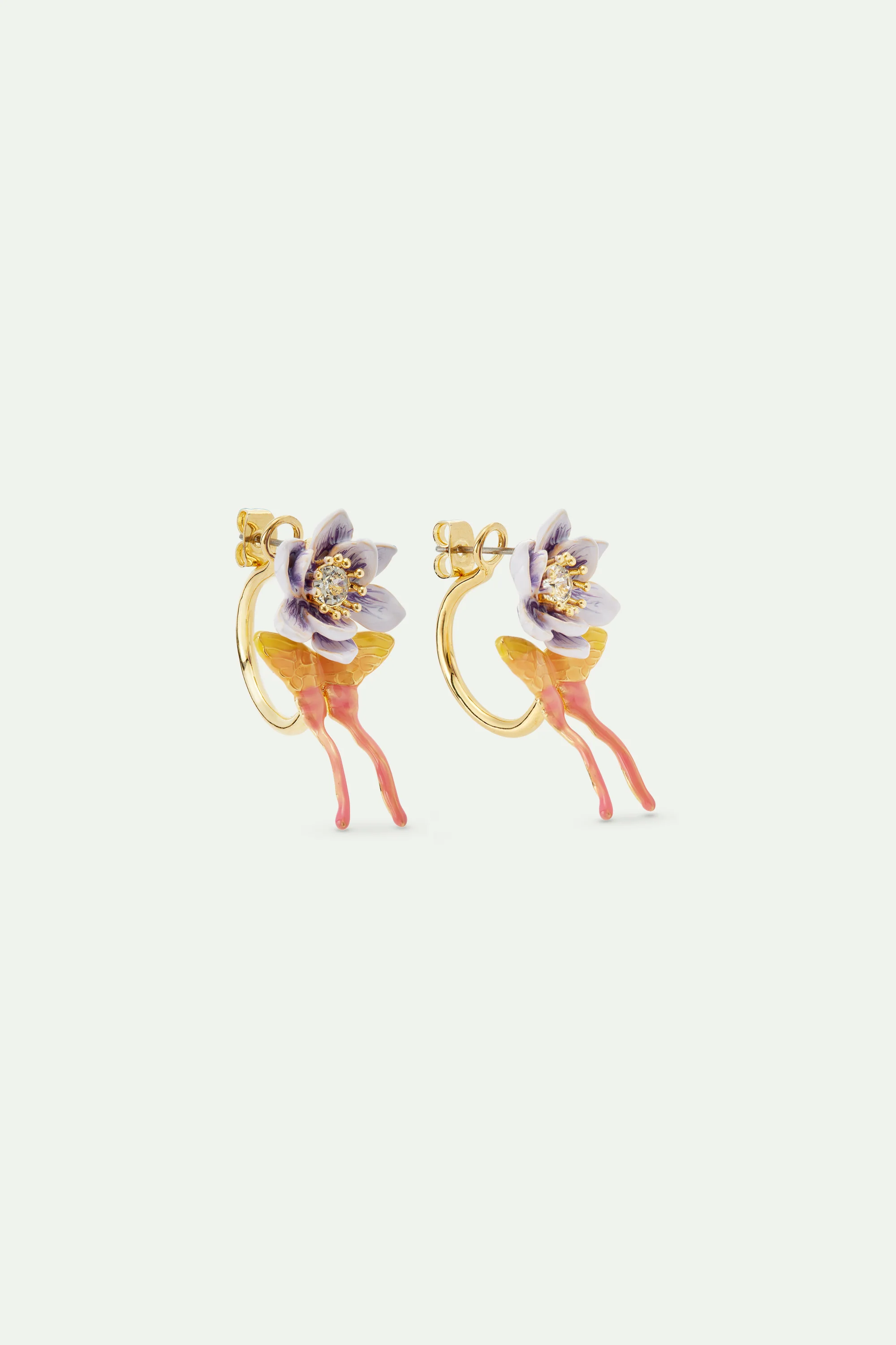 Boucles d'oreilles tiges fleur de magnolia violette et papillon rose et jaune - Image 3