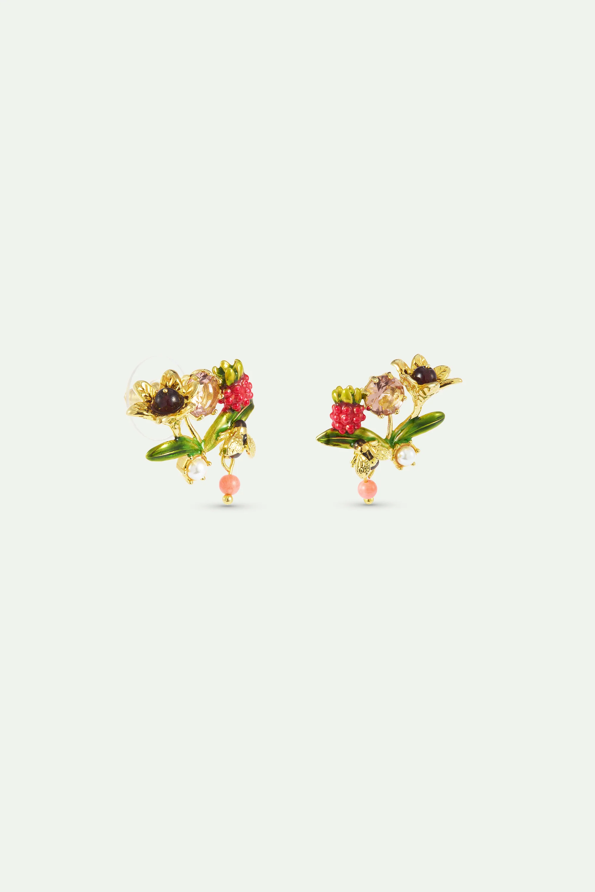 Boucles d'oreilles tiges pierre ronde rose, abeille dorée, framboise et perles - Image 3