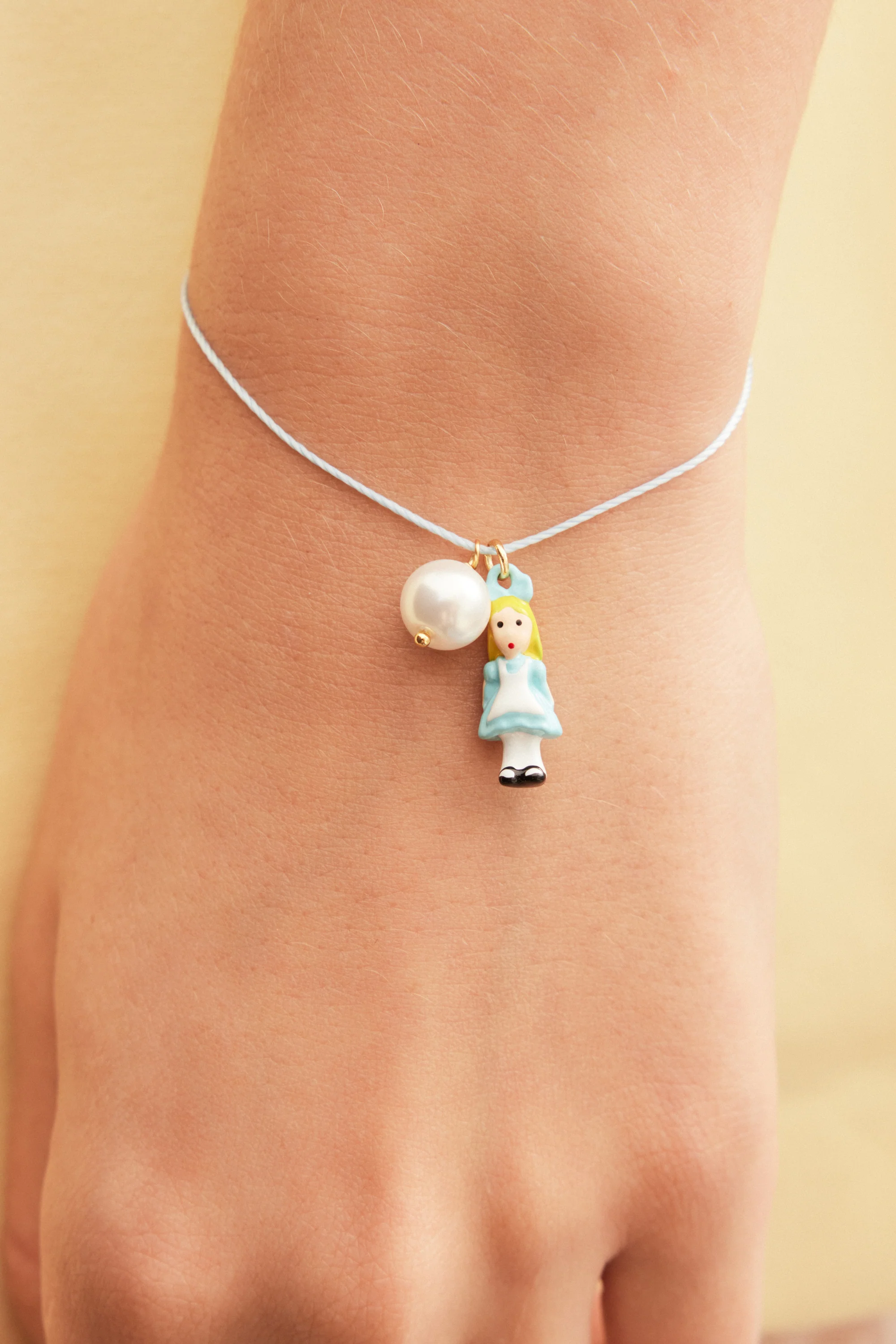 Bracelet en satin bleu Alice - Image 2