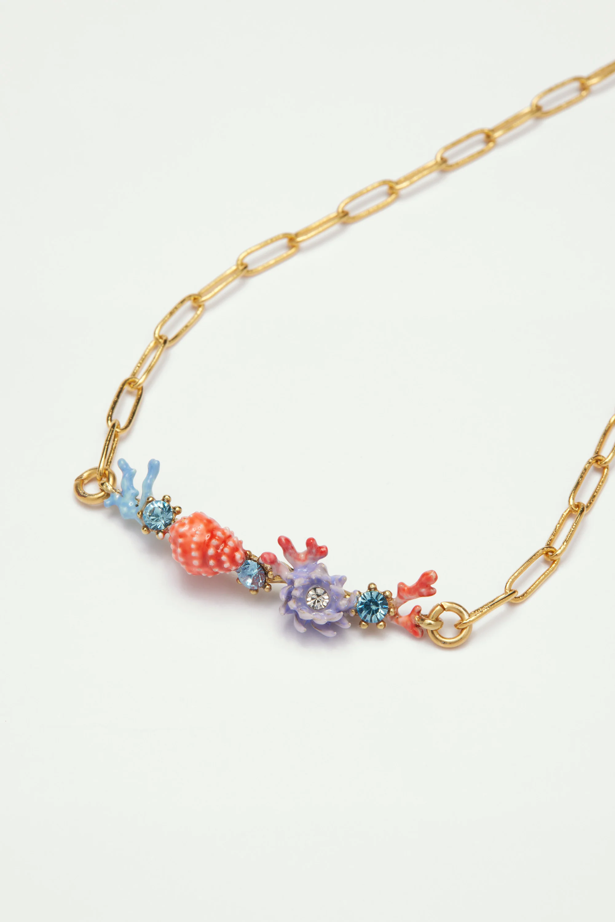 Bracelet fin coquillage, coraux, et pierre en verre taillé - Image 3