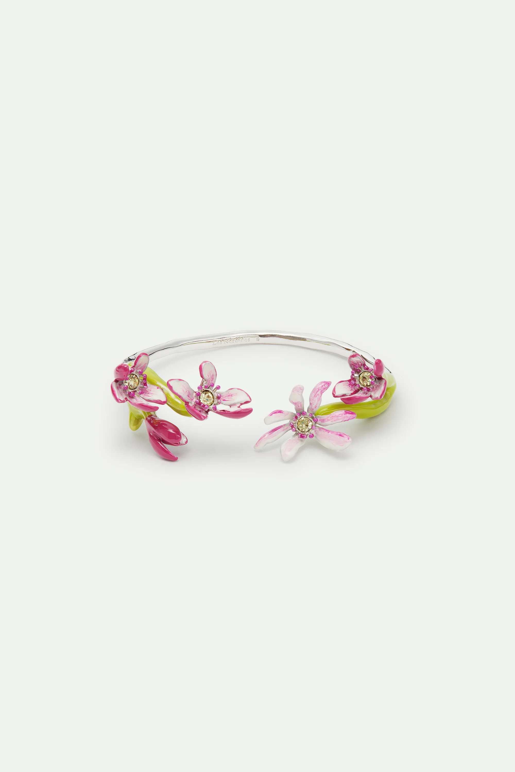 Bracelet jonc fin argenté fleurs de magnolia roses et cristaux - Image 3