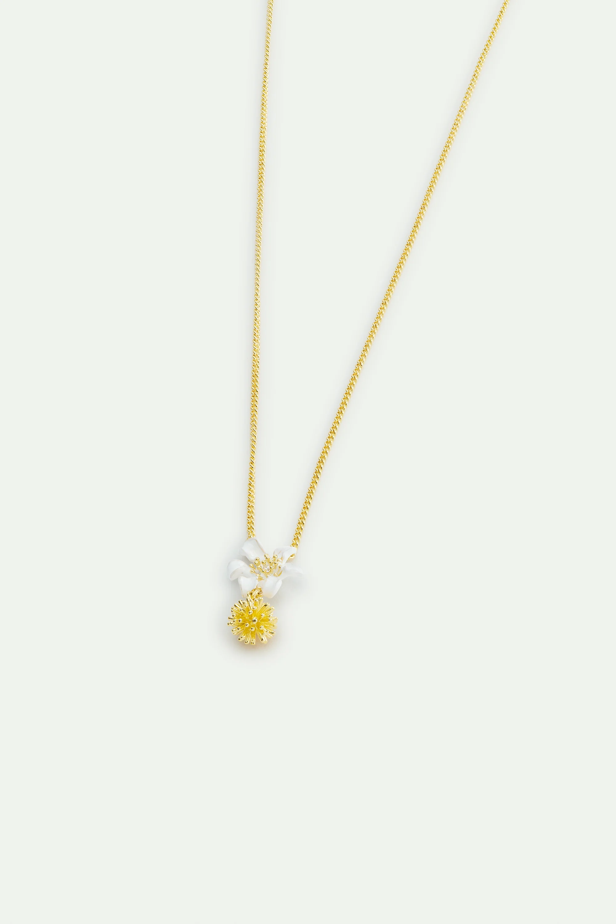 Collier grande fleur de clĂ©matite blanche et corĂȘte du japon - Image 2