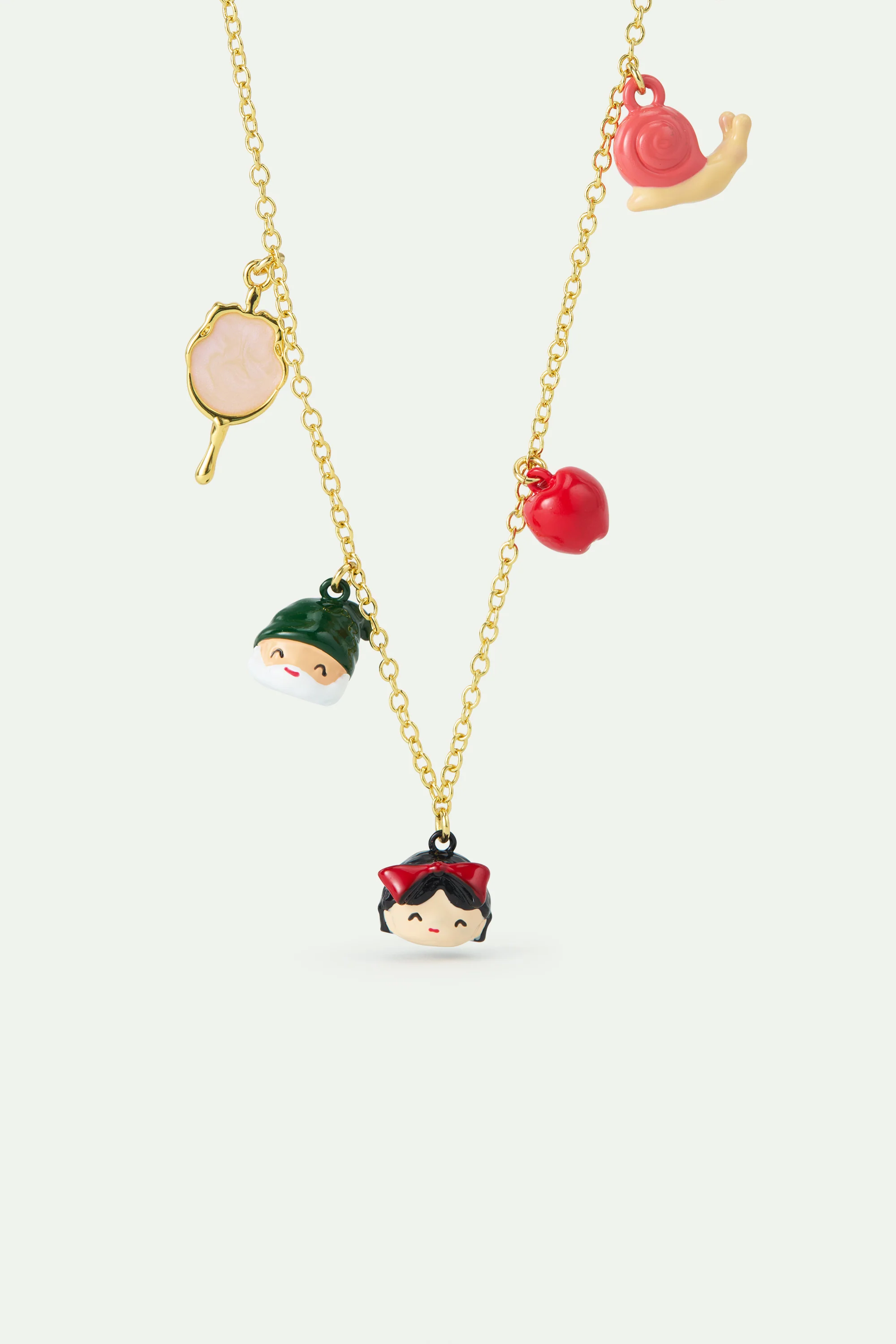 Collier pendentif Blanche-Neige, nain, miroir, pomme et escargot