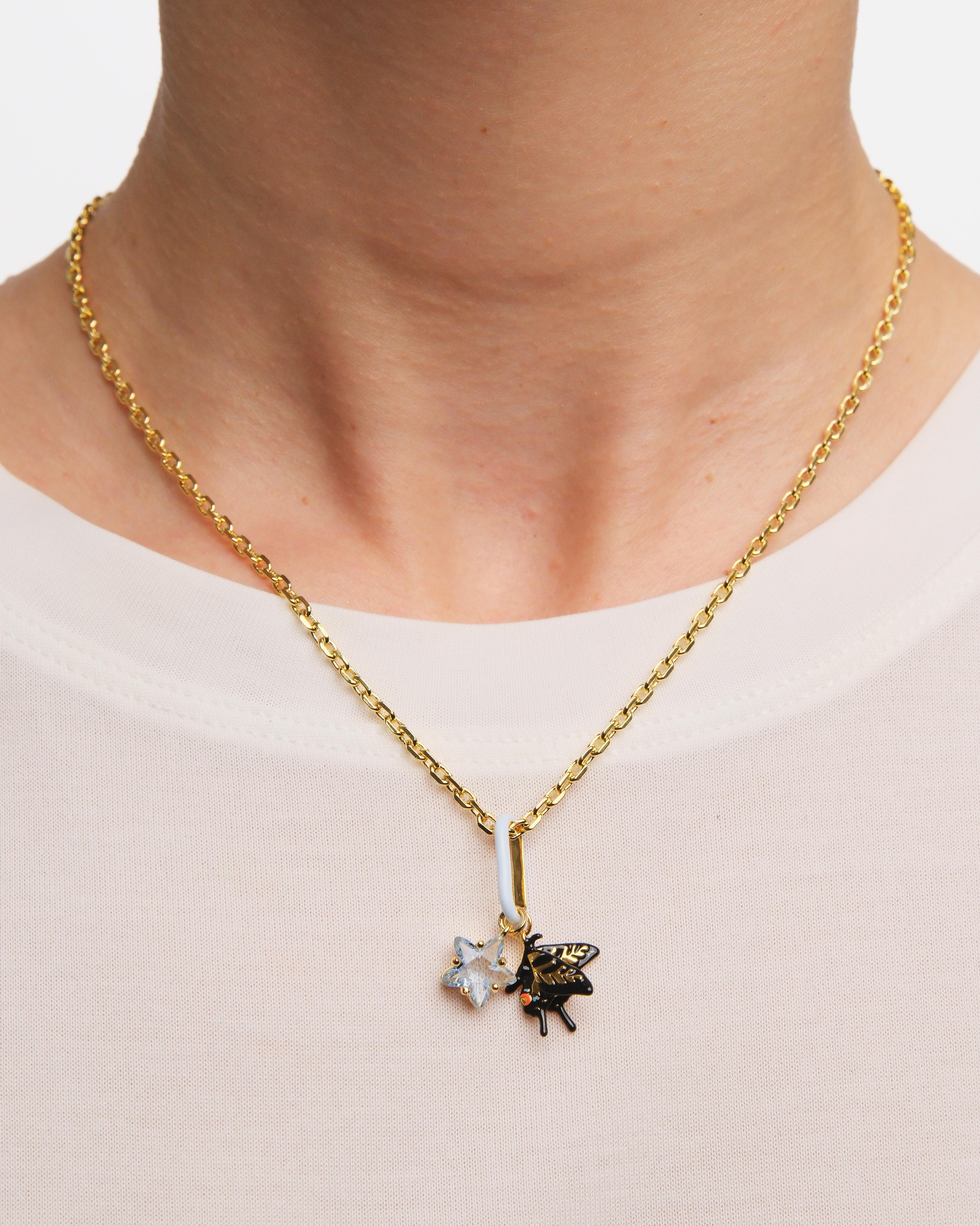 Collier pendentif charm's papillon et étoile facettée - Image 2