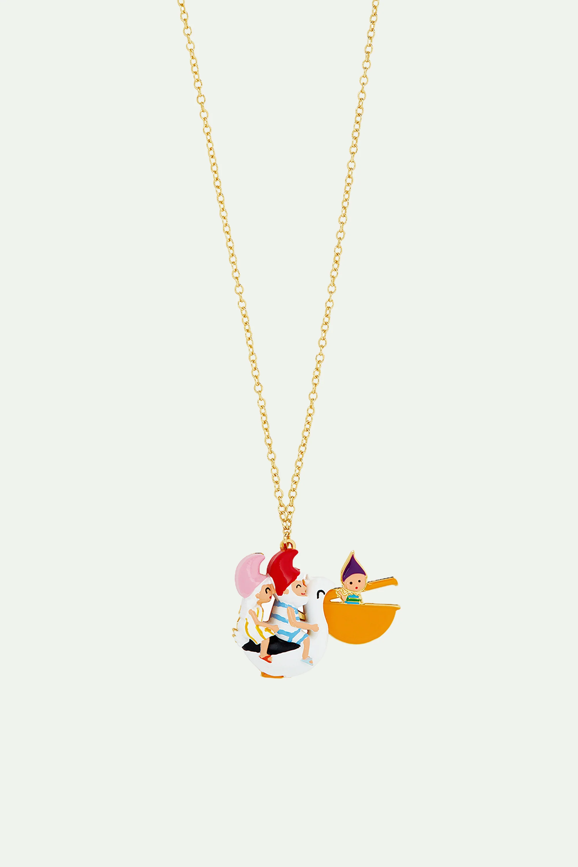Collier pendentif couple champimignon sur un pélicant
