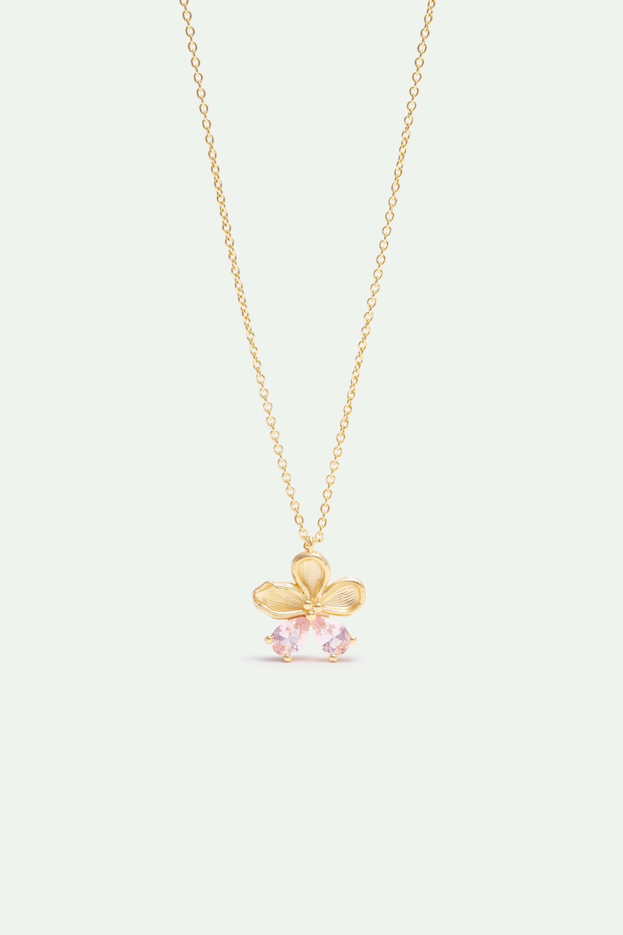 Collier pendentif doré fleur de cerisier et pierres roses