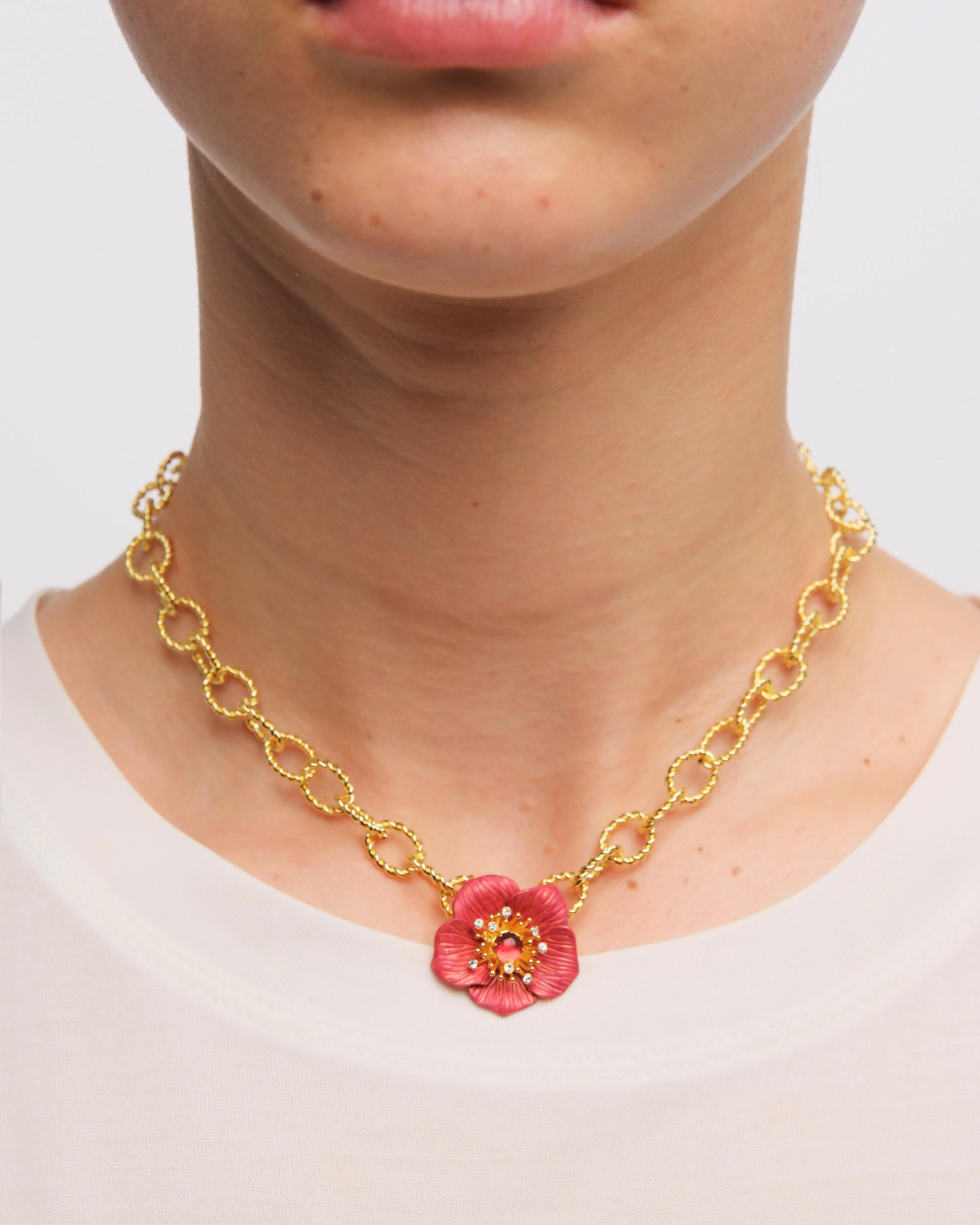 Collier pendentif fleur d'hellébore rouge - Image 2