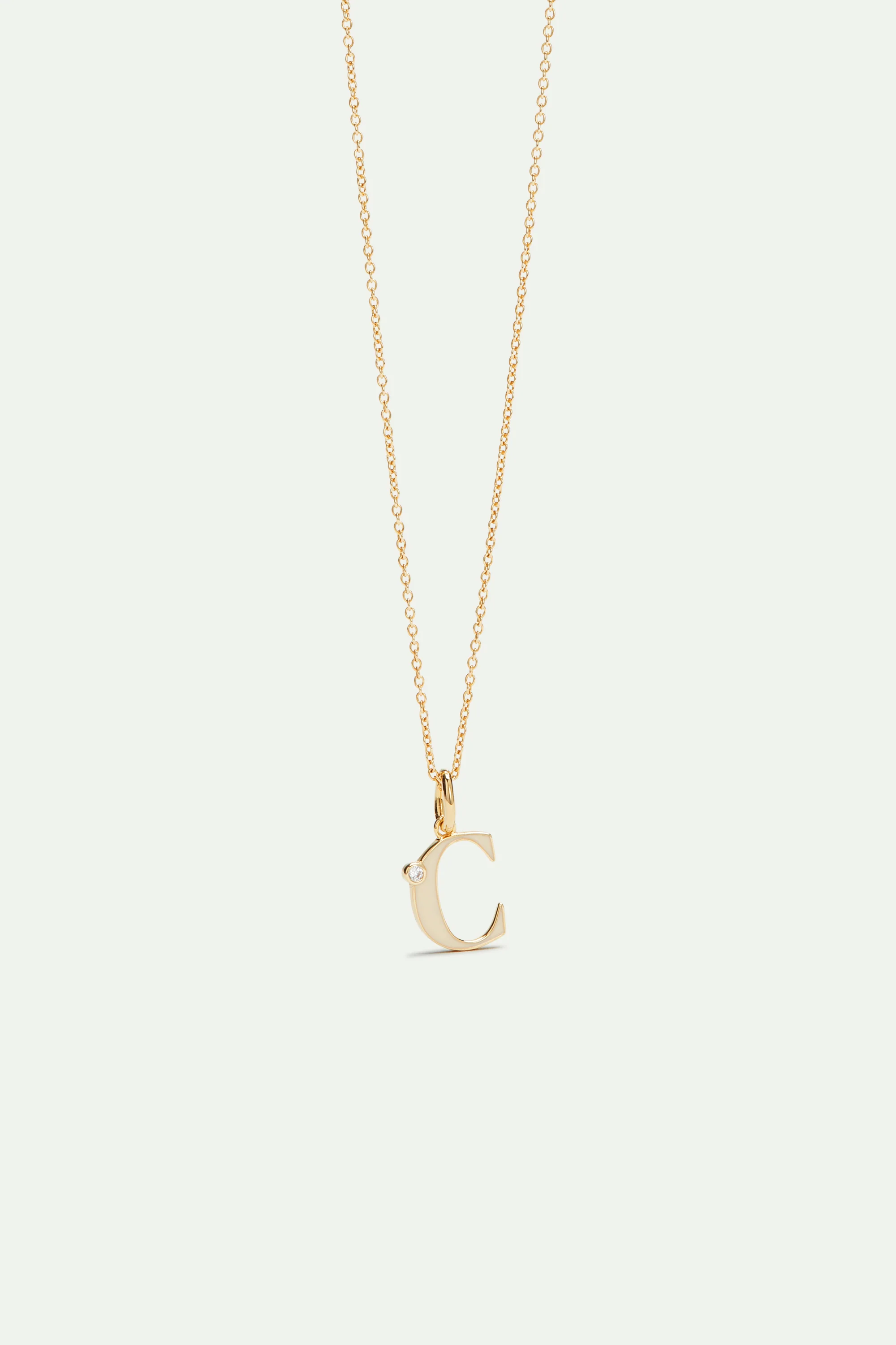 Collier pendentif lettre C