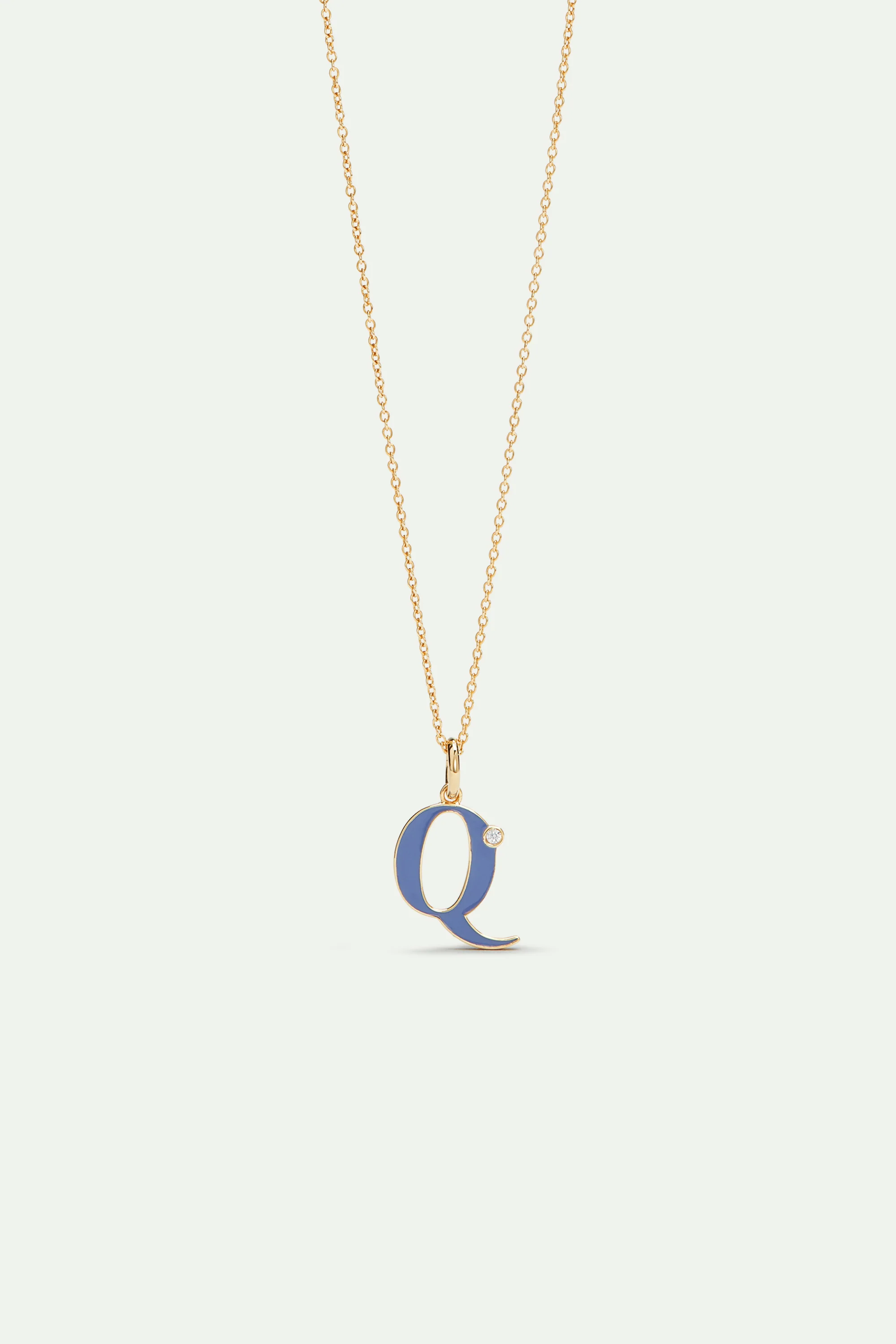 Collier pendentif lettre Q