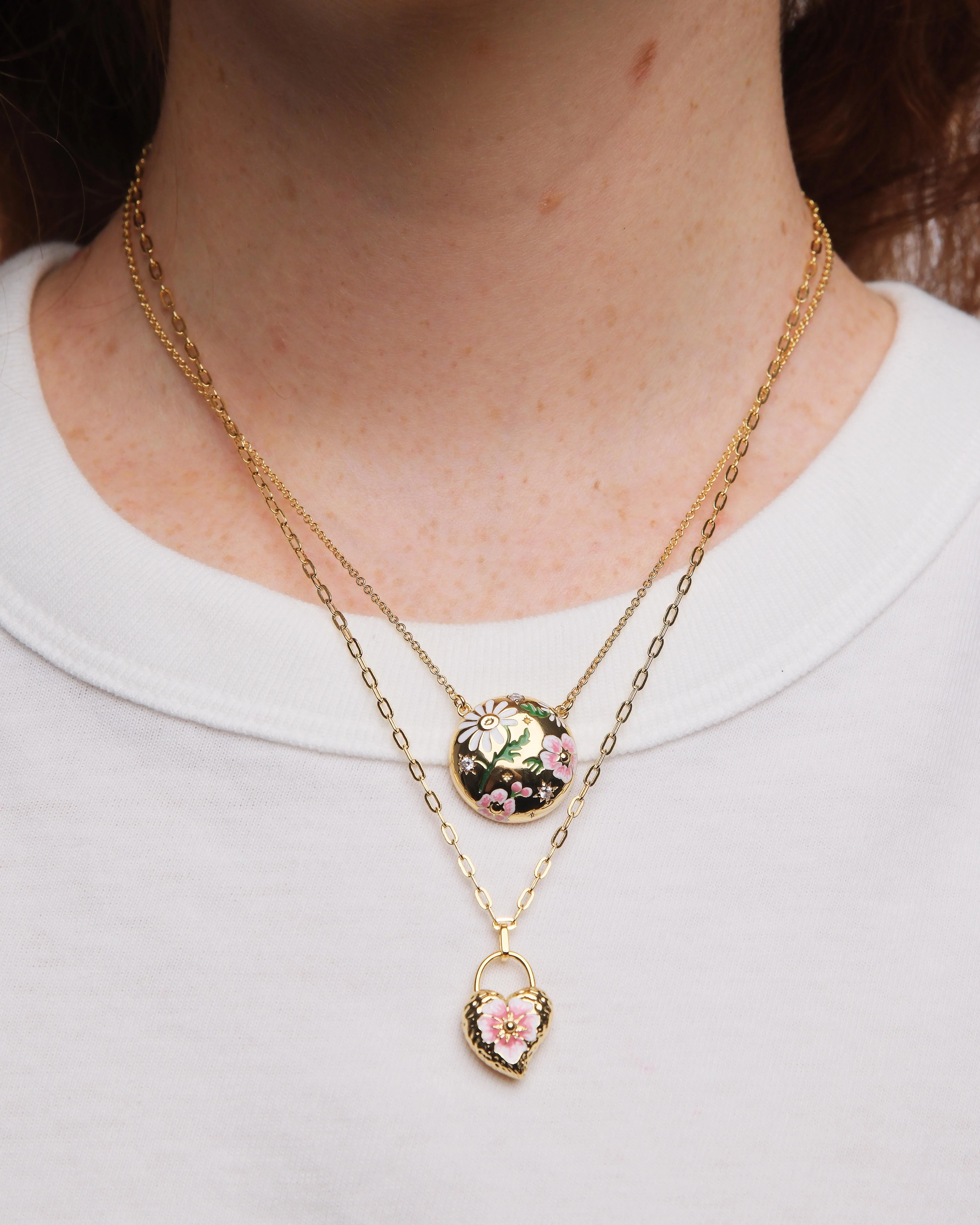 Collier pendentif médaillon cœur et fleur de pensée - Image 2