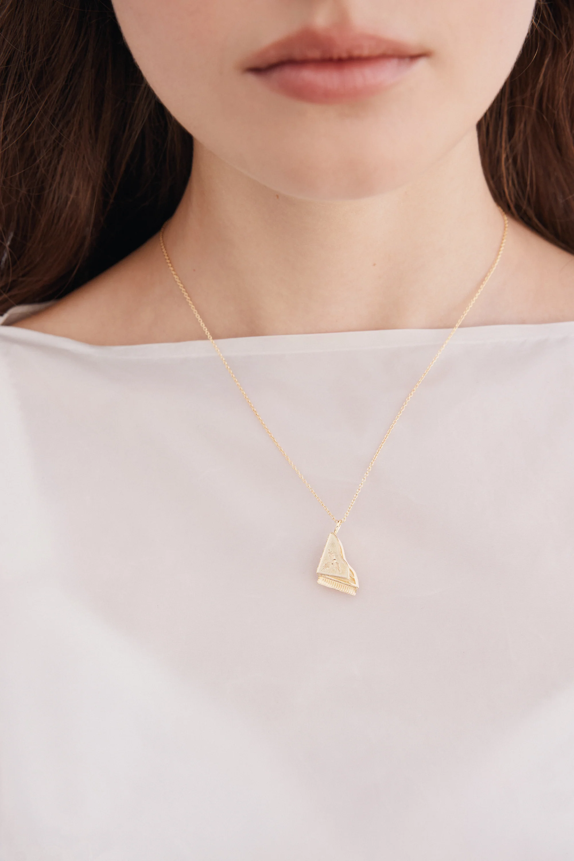 Collier pendentif piano doré - Image 2