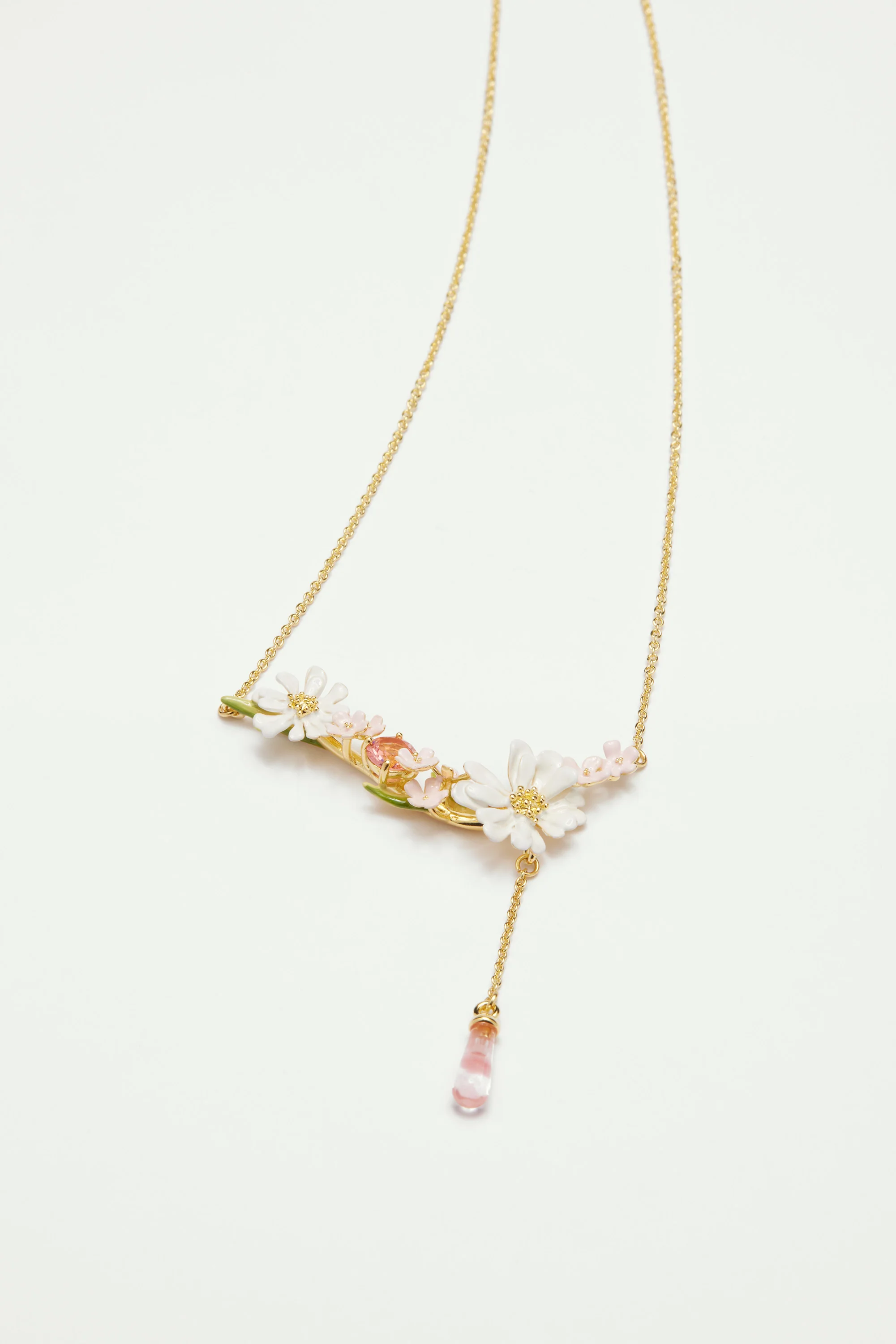 Collier plastron bouquet de fleurs et perle rose - Image 3