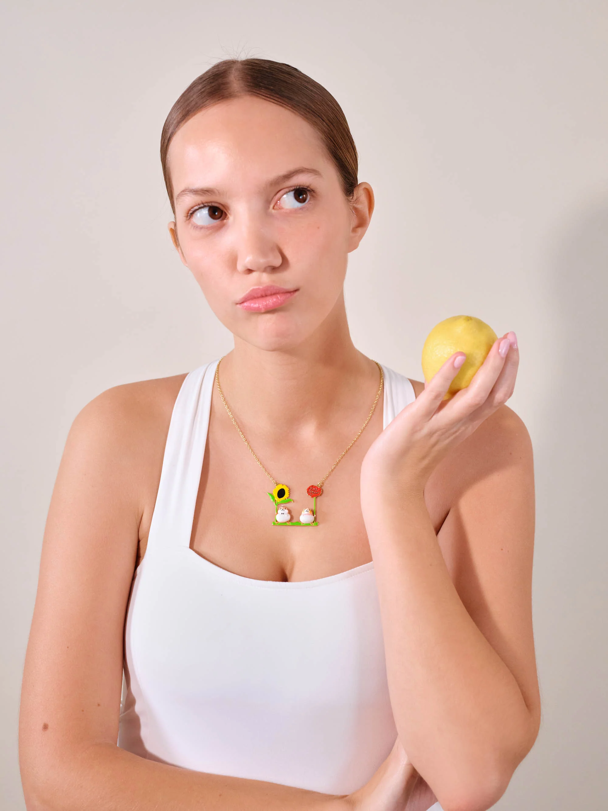 Collier plastron hamsters et fleurs - Image 2