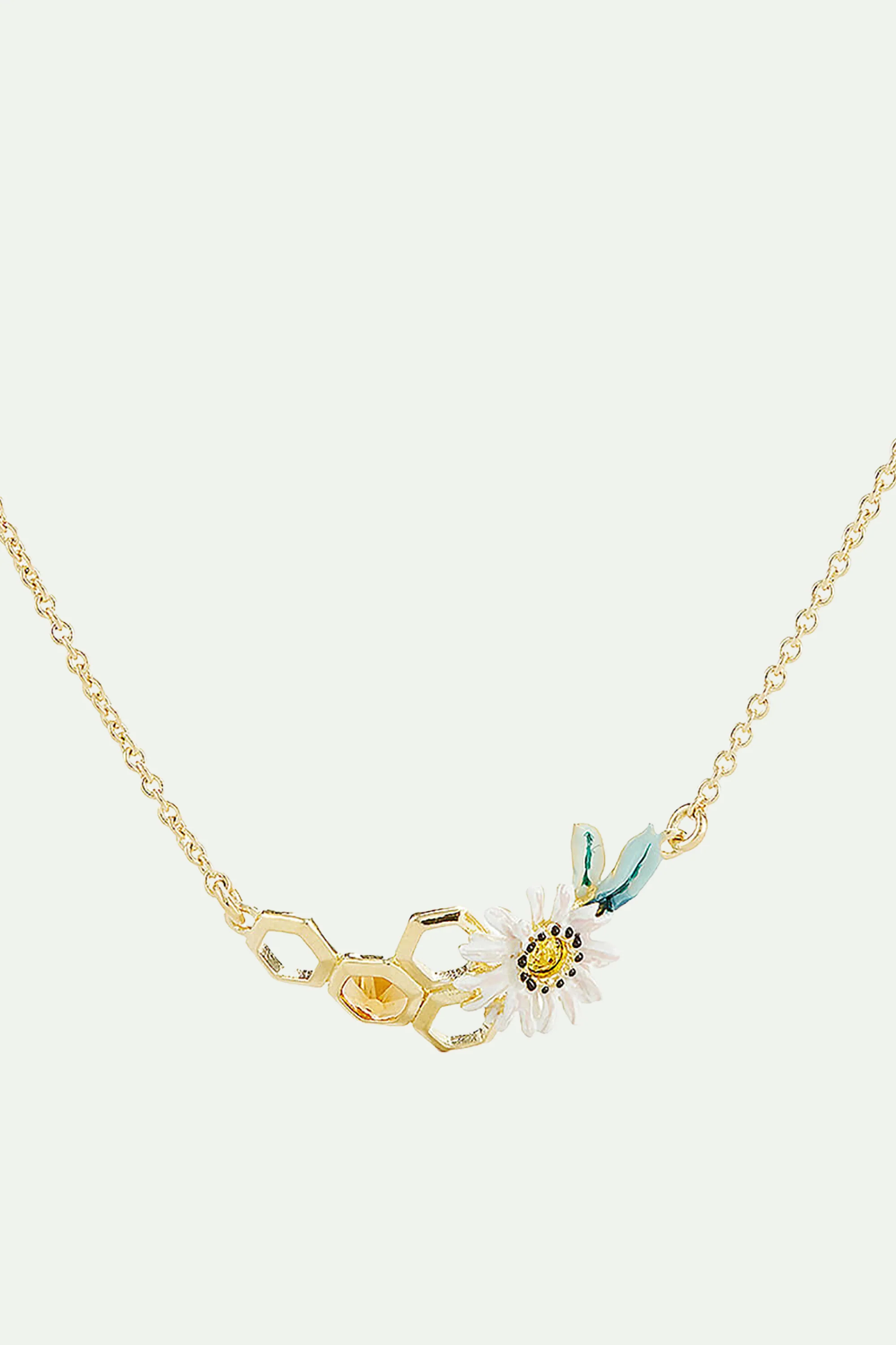 Collier plastron marguerite et alvéoles de miel
