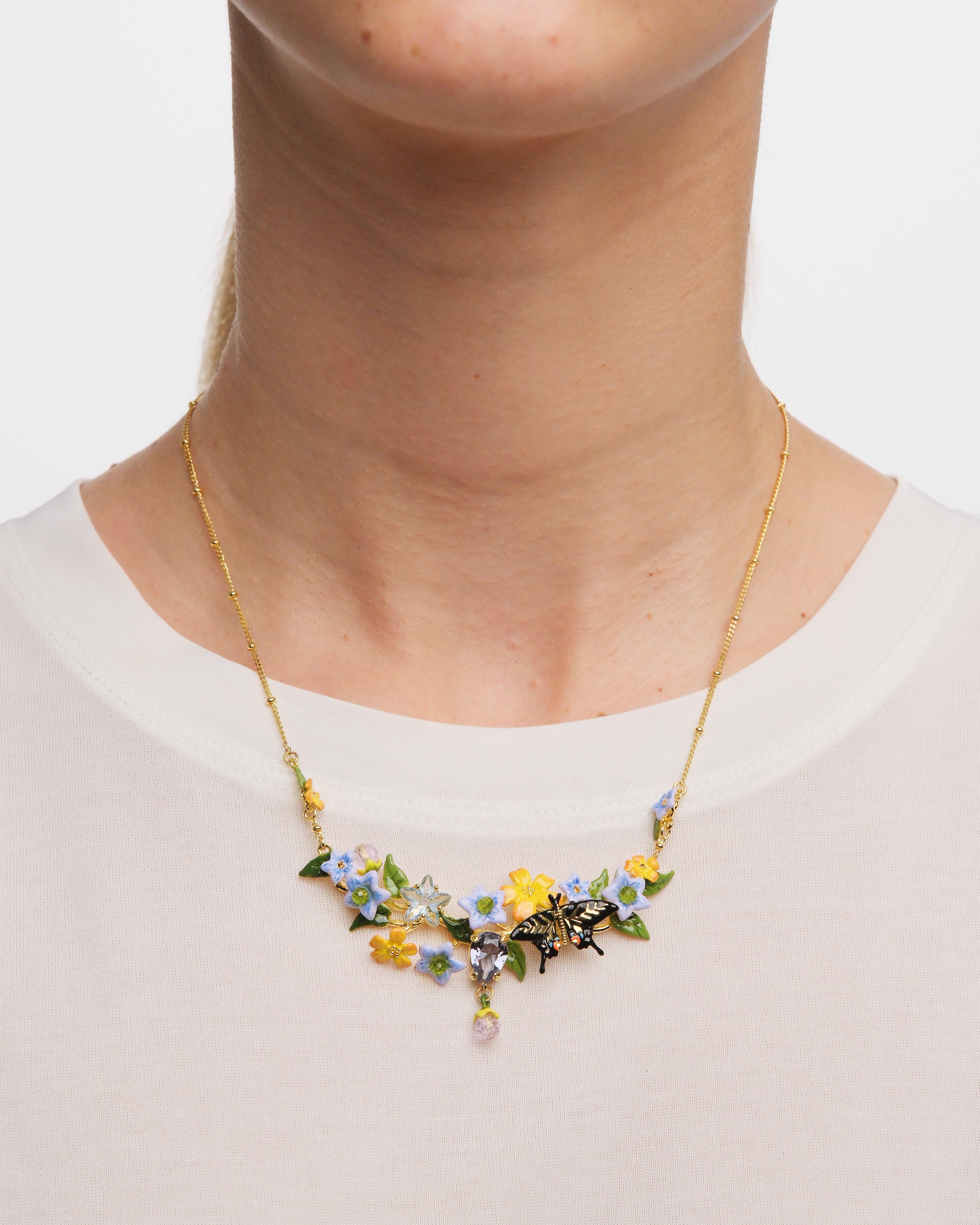 Collier plastron papillon, fleurs de jasmin et verre facetté - Image 2