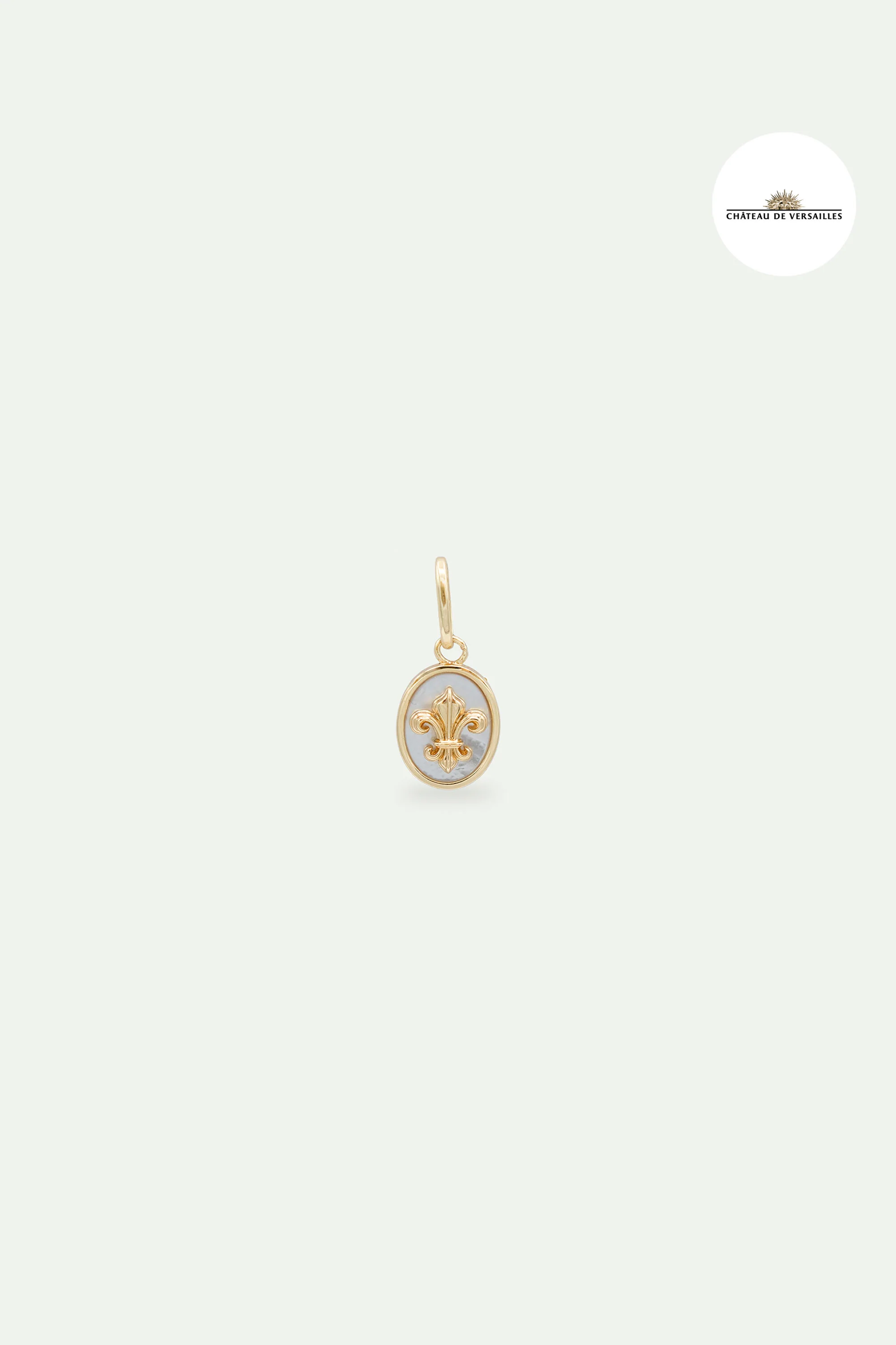 Pendentif fleur de lys