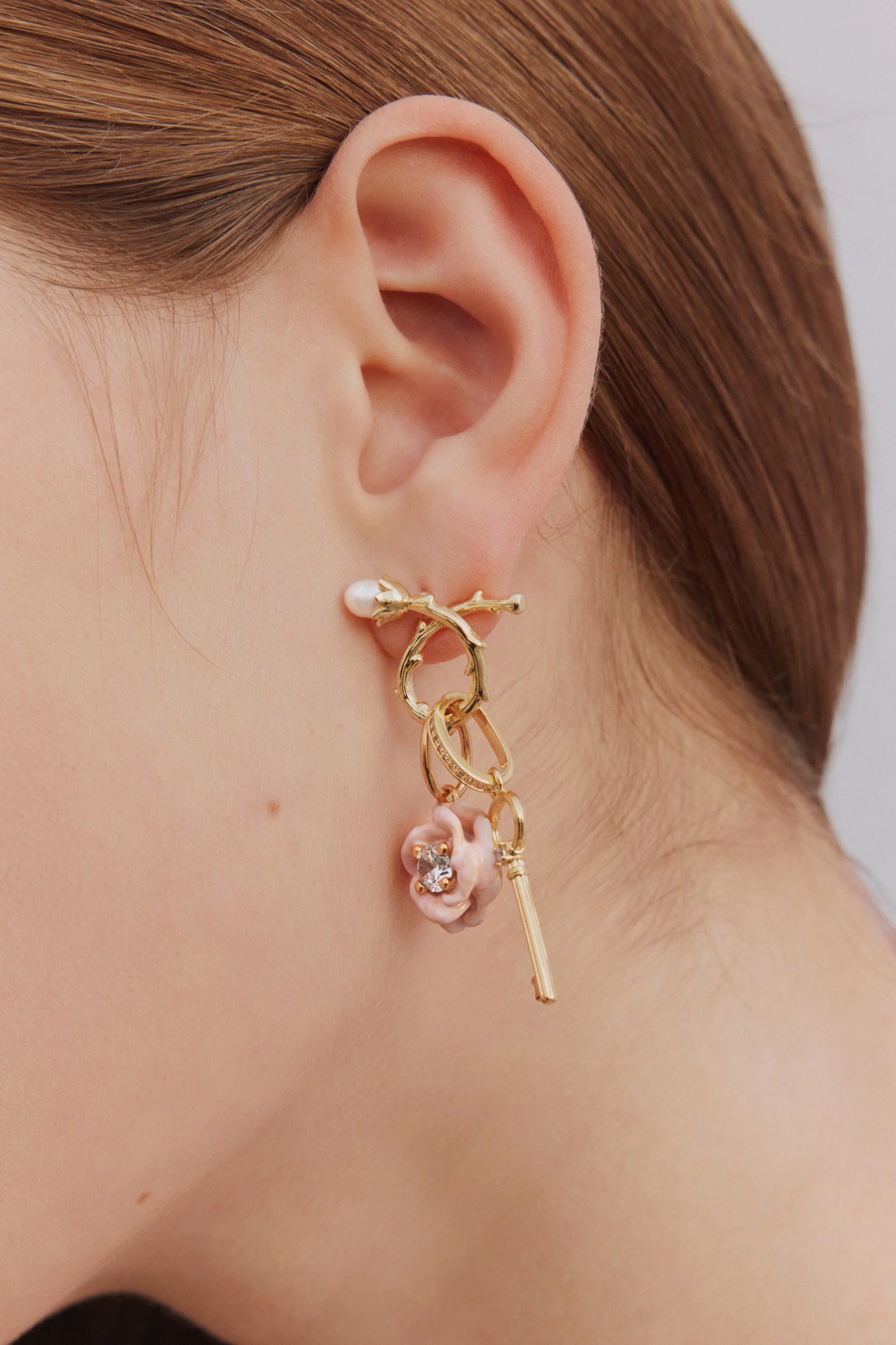 Pendentif Rose, Douceur et Sensualité - Image 4